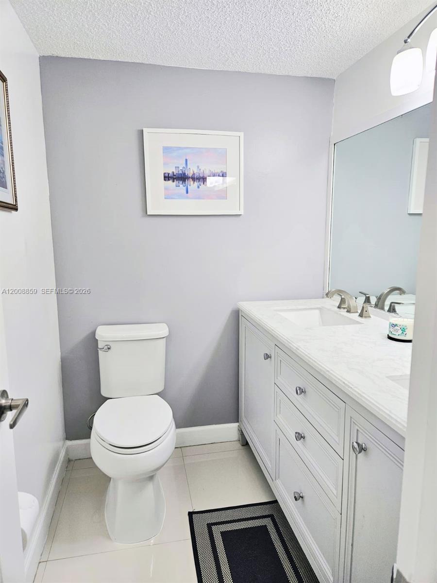 8818 W Mcnab Rd 303 Property Photo 16