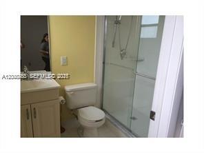 7740 Abbott Ave 5b Property Photo 4