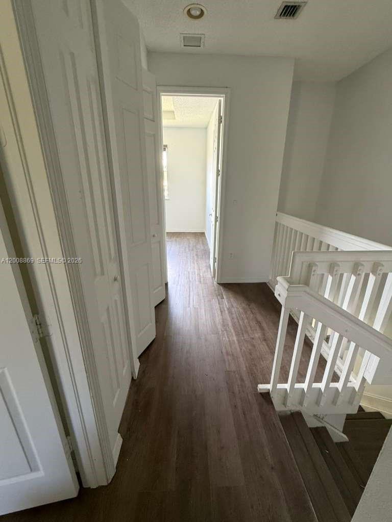 2311 Ne 42nd Cir 1 Property Photo 13