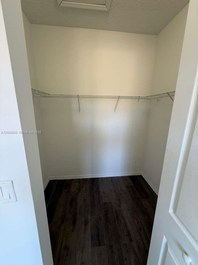 2311 Ne 42nd Cir 1 Property Photo 14