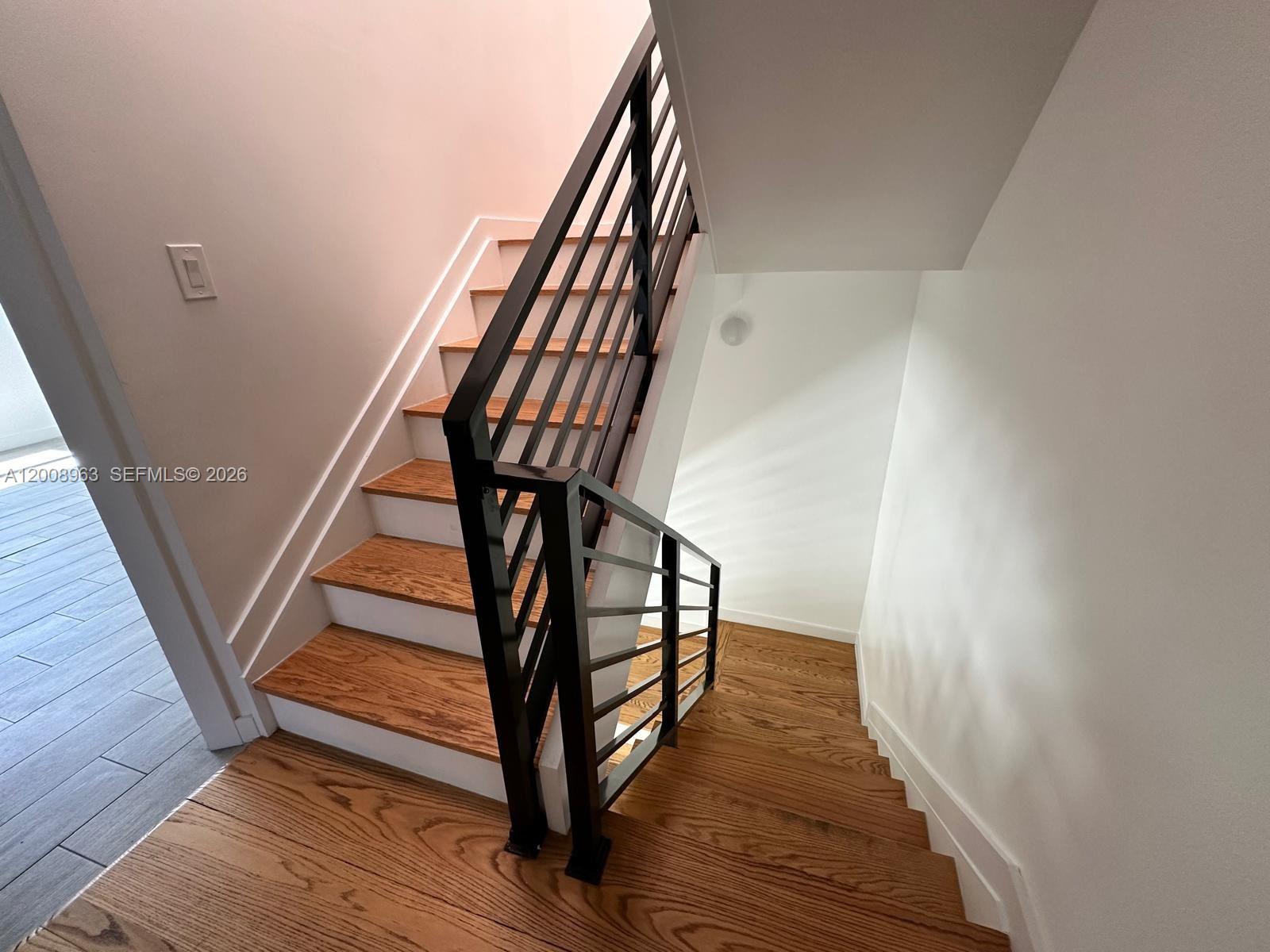 722 Ne 15th Ave 2 Property Photo 22