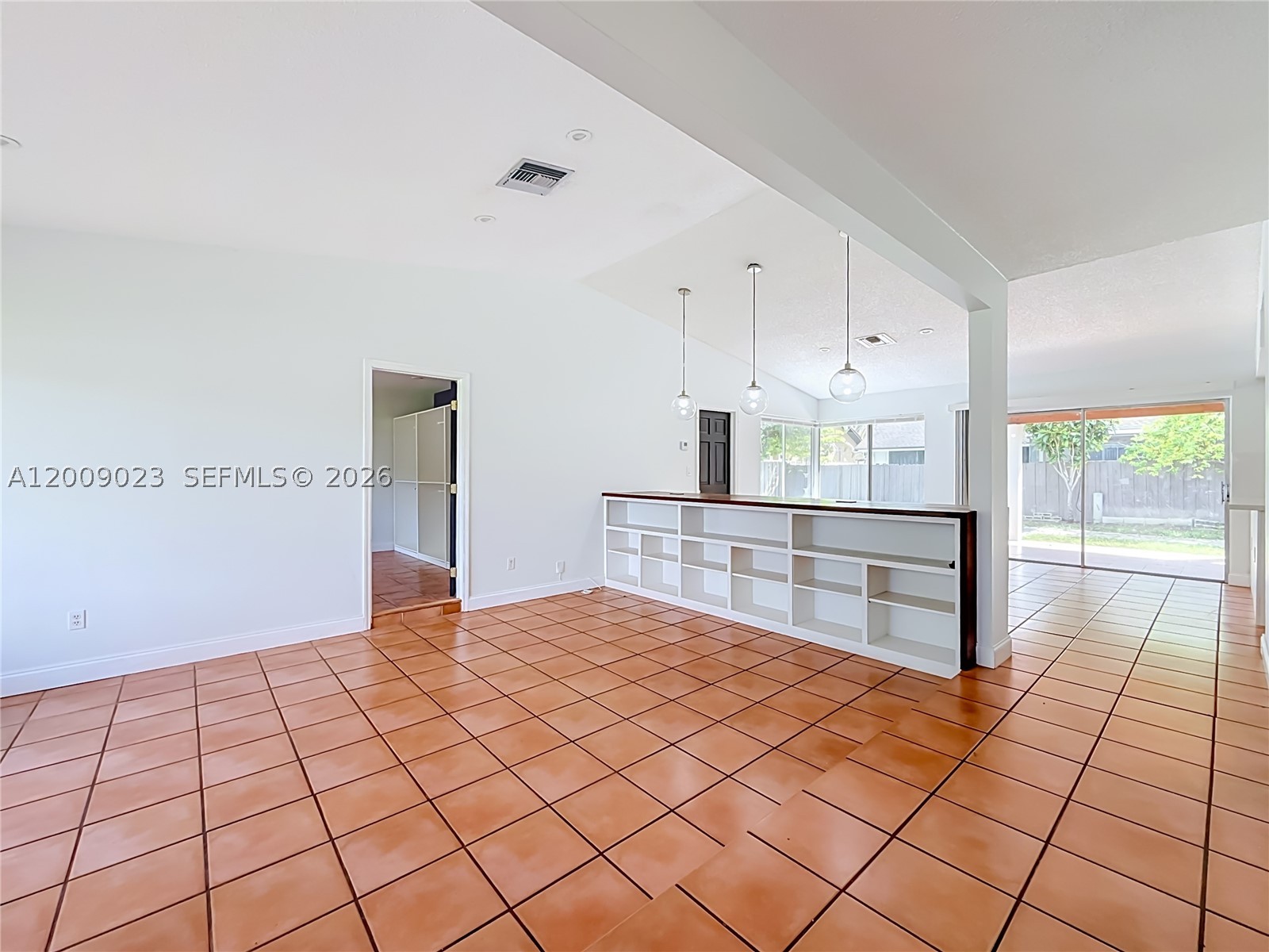 9825 Sw 132nd Ct Property Photo 10