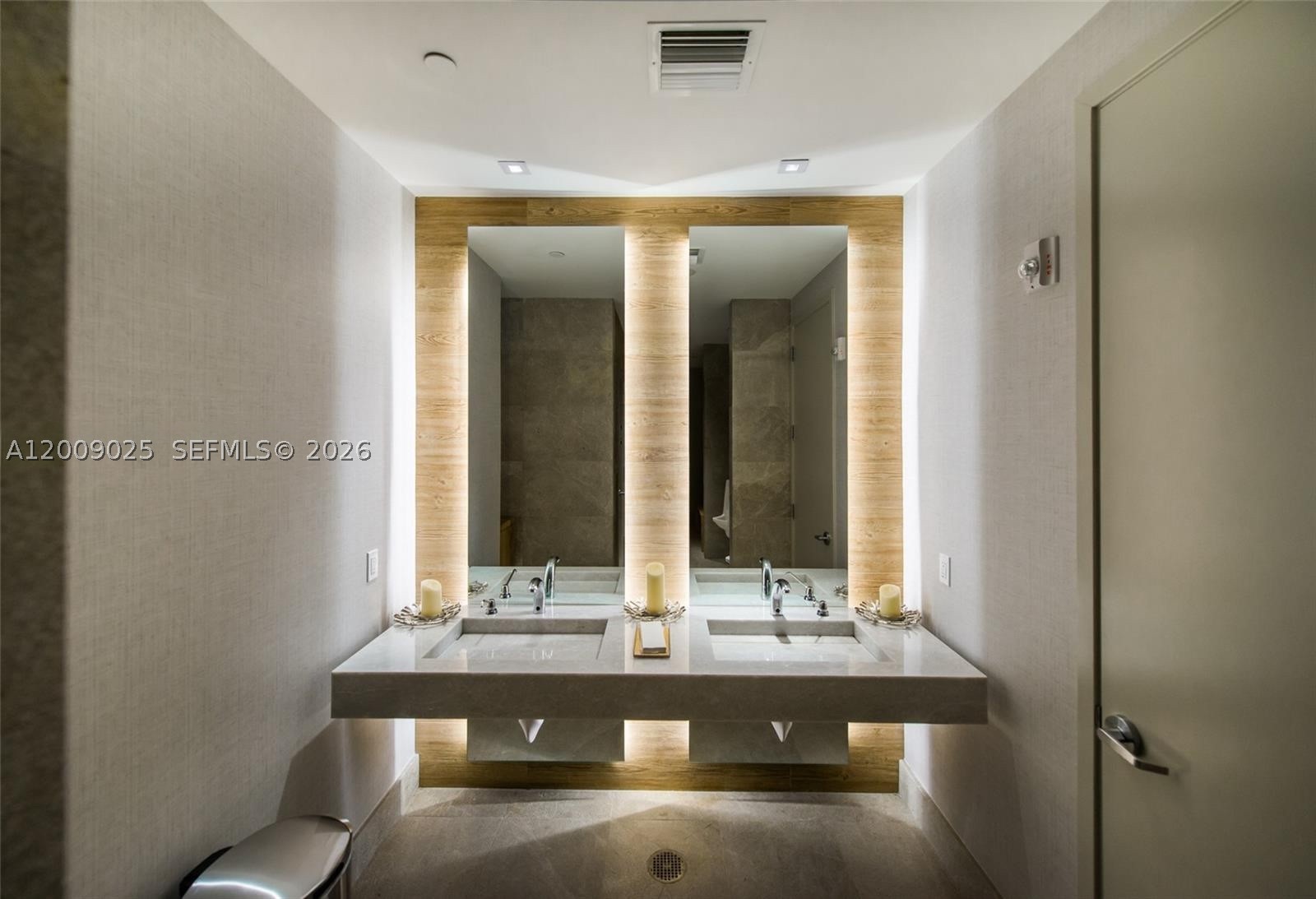 1010 Brickell Ave 2910 Property Photo 45