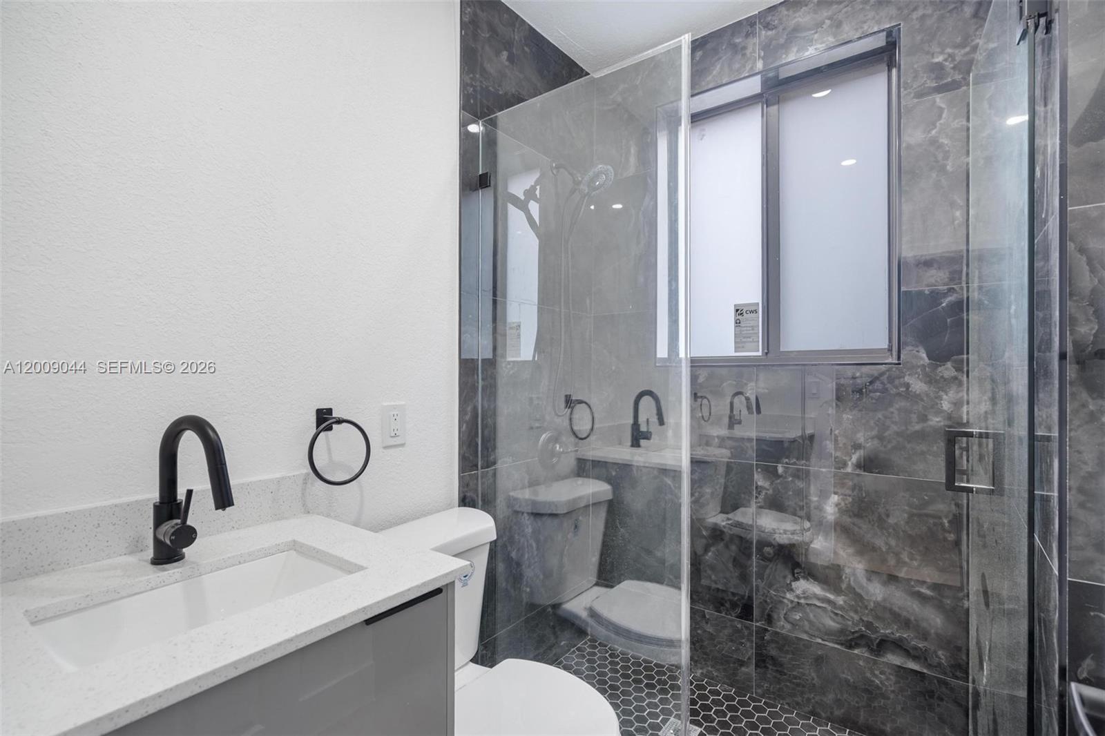 629 Sw 10th Ave 6 Property Photo 15