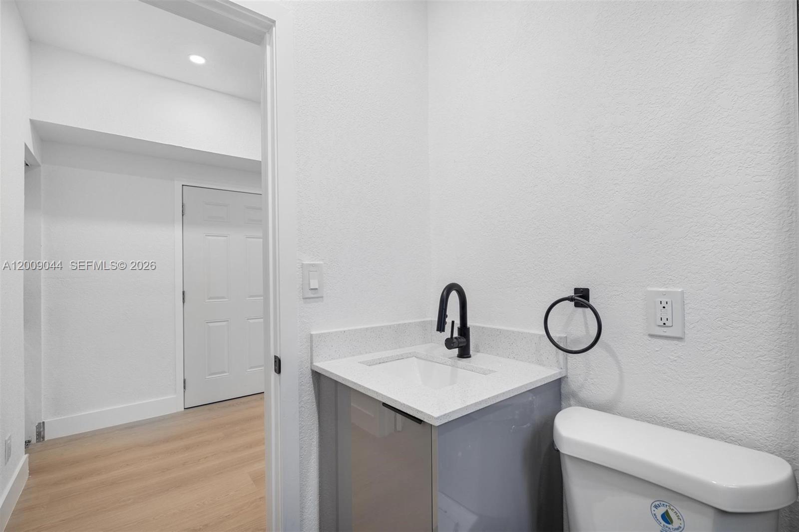 629 Sw 10th Ave 6 Property Photo 18