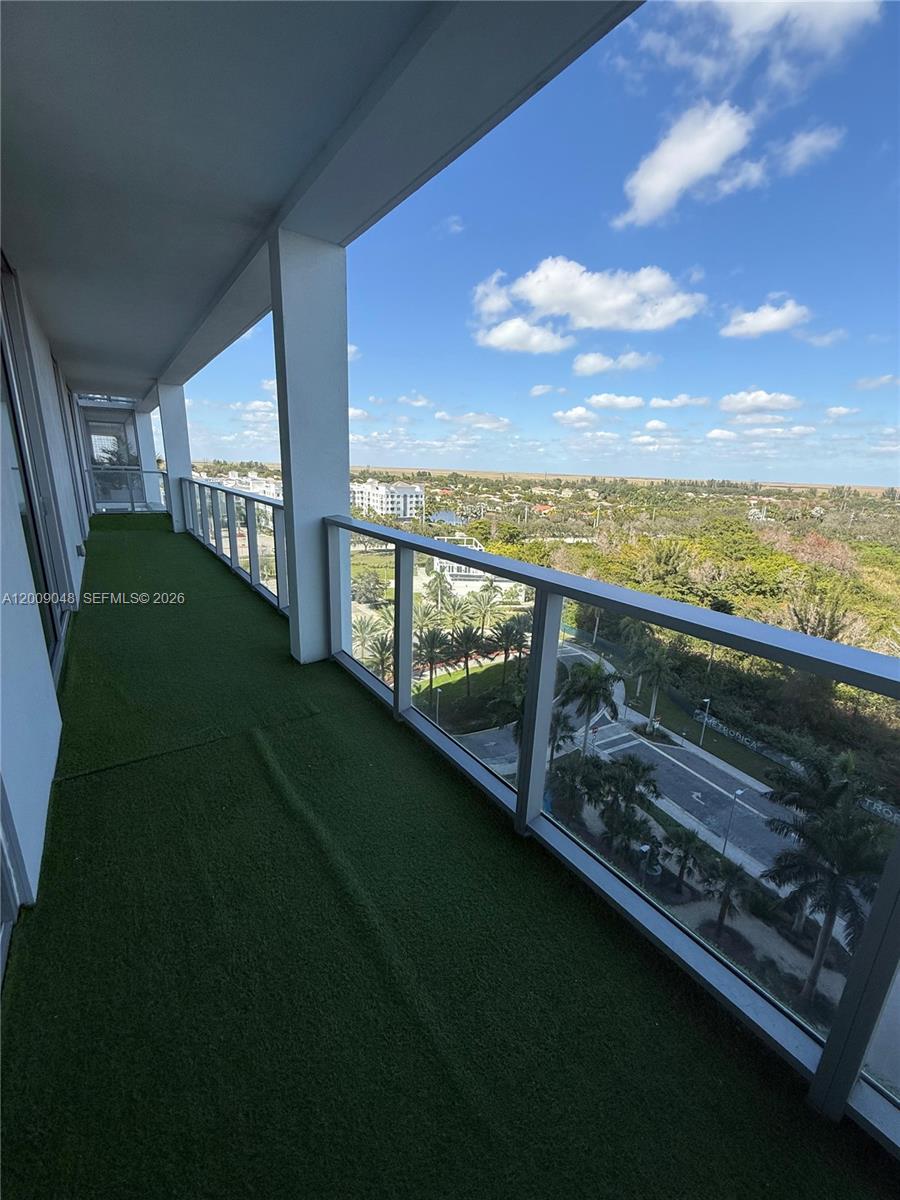 2000 Metropica Way 901 Property Photo 14