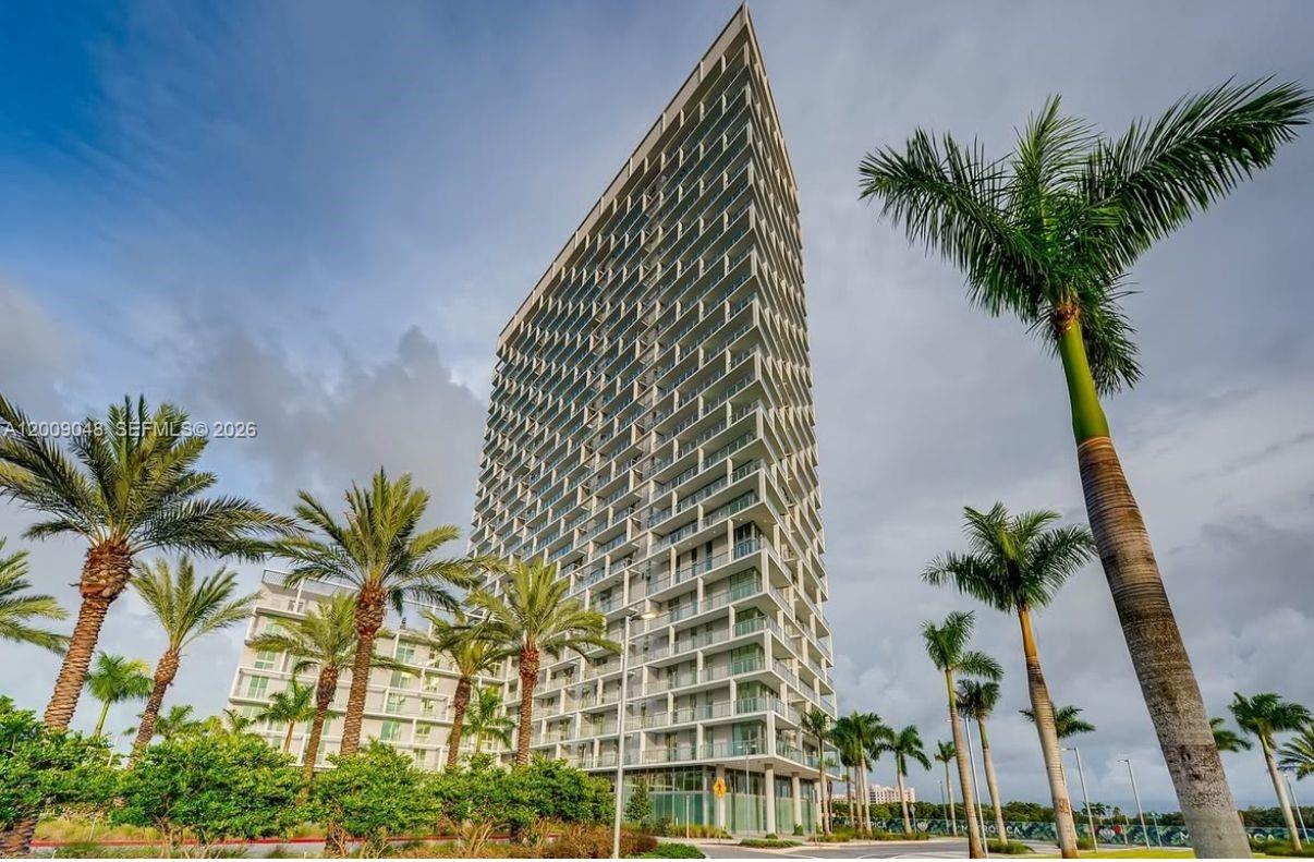 2000 Metropica Way 901 Property Photo 22
