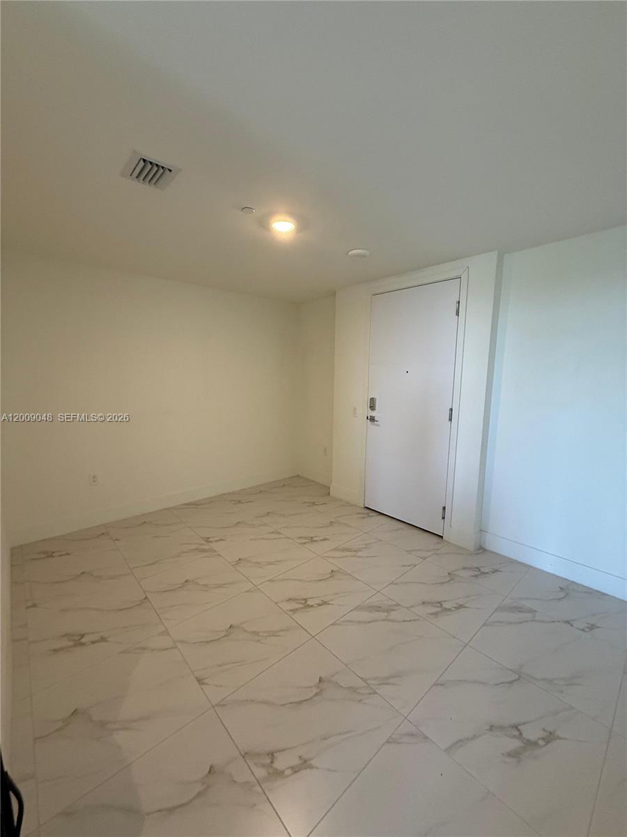 2000 Metropica Way 901 Property Photo 25