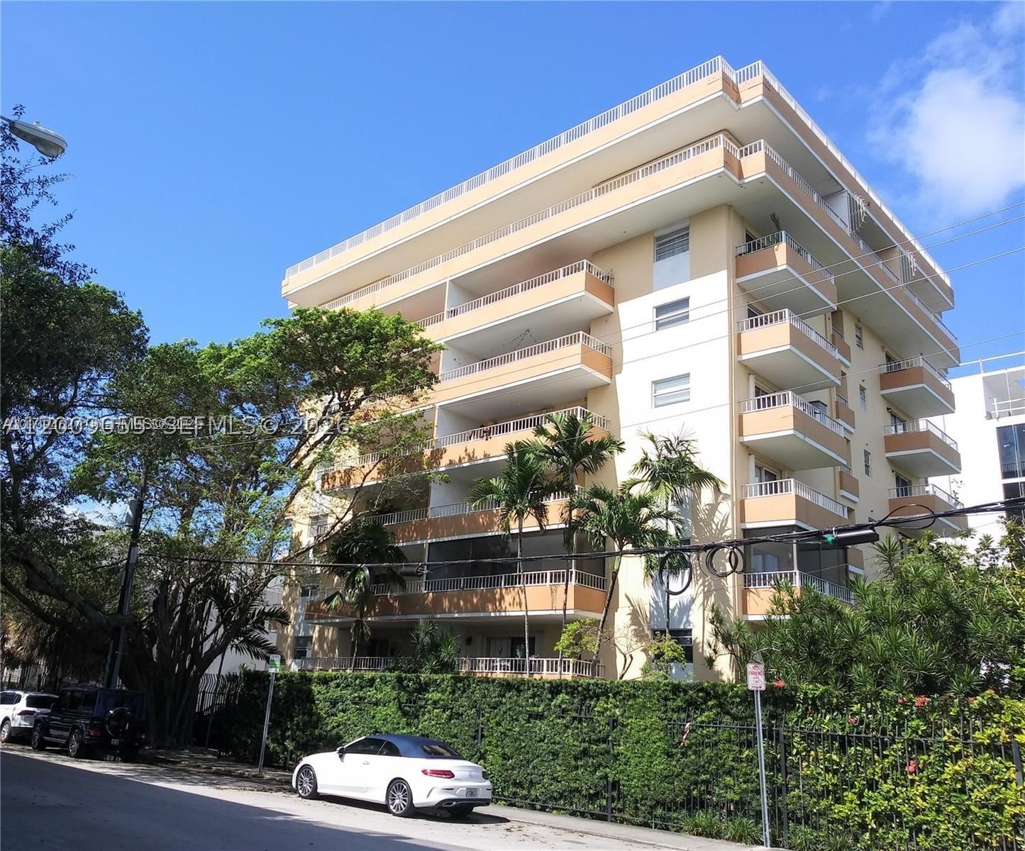 3304 Virginia St 3d Property Photo 2