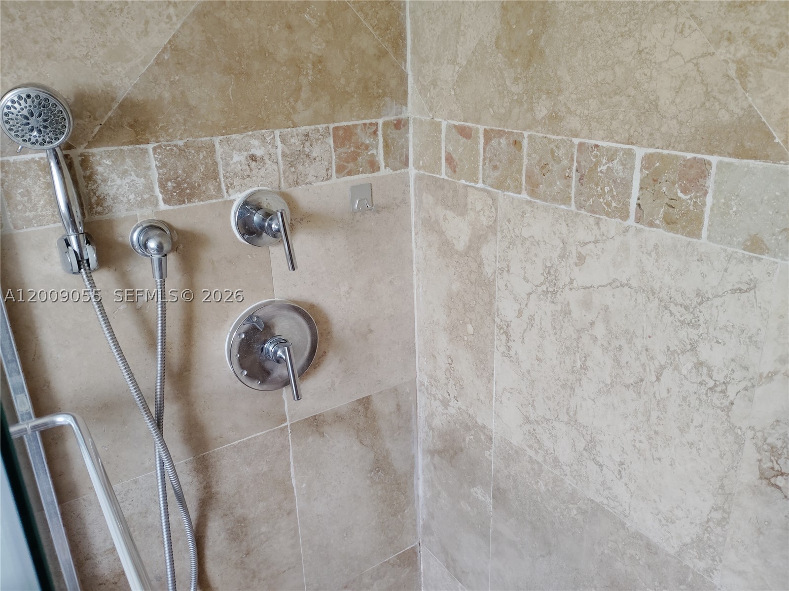 3304 Virginia St 3d Property Photo 26