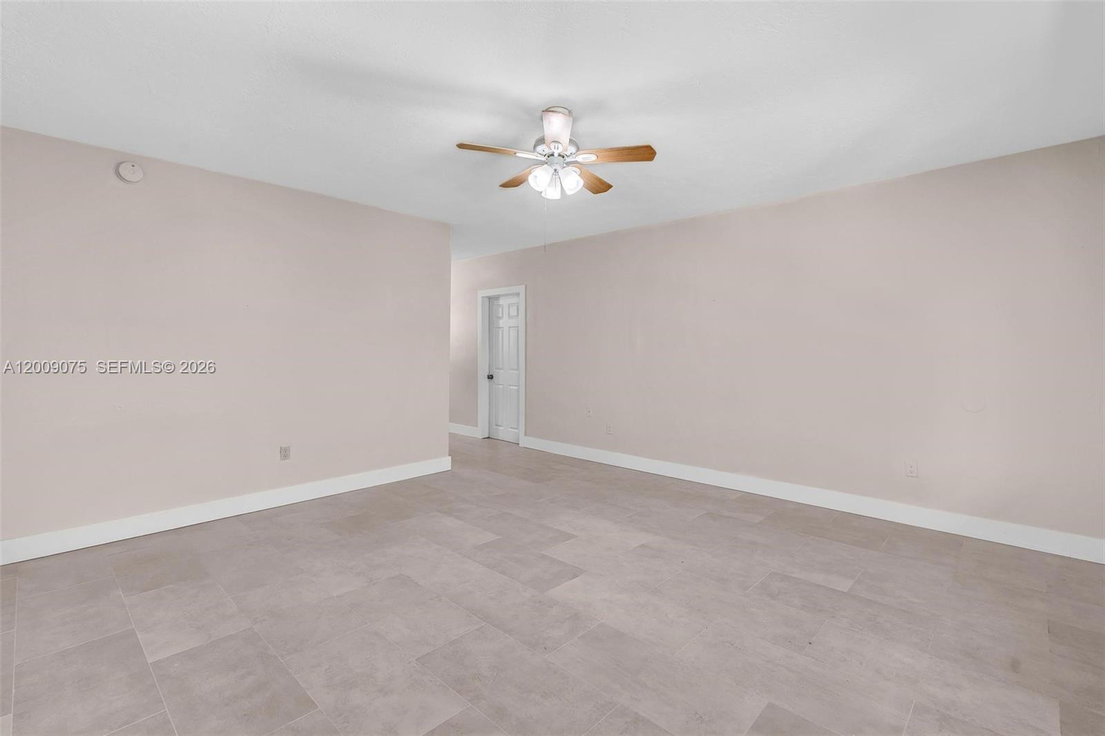 1165 Marseille Dr 4 Property Photo 8