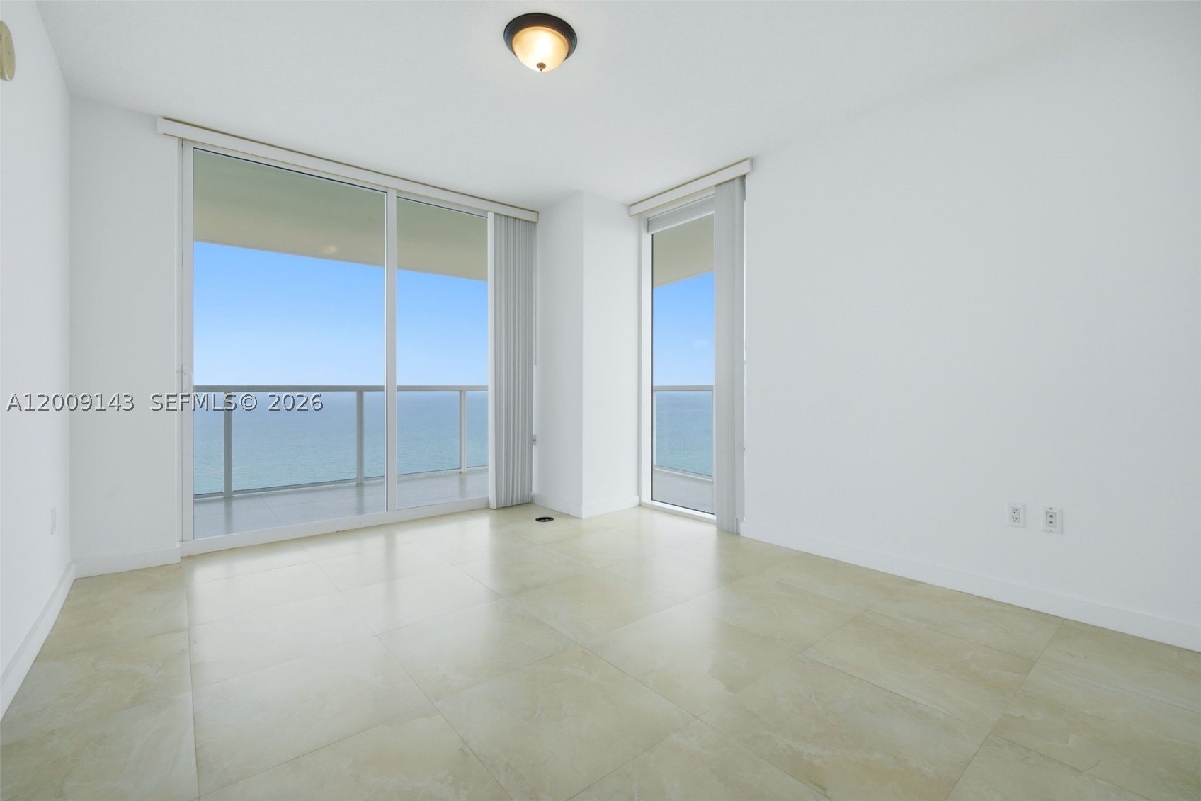 16699 Collins Ave 3802 Property Photo 32