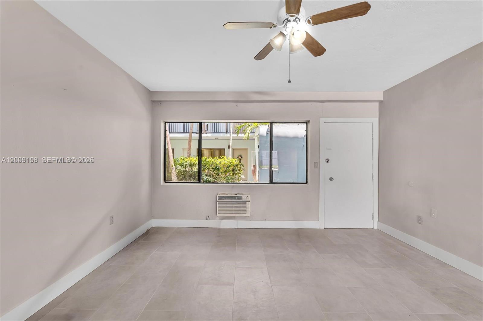 1165 Marseille Dr 9 Property Photo 11