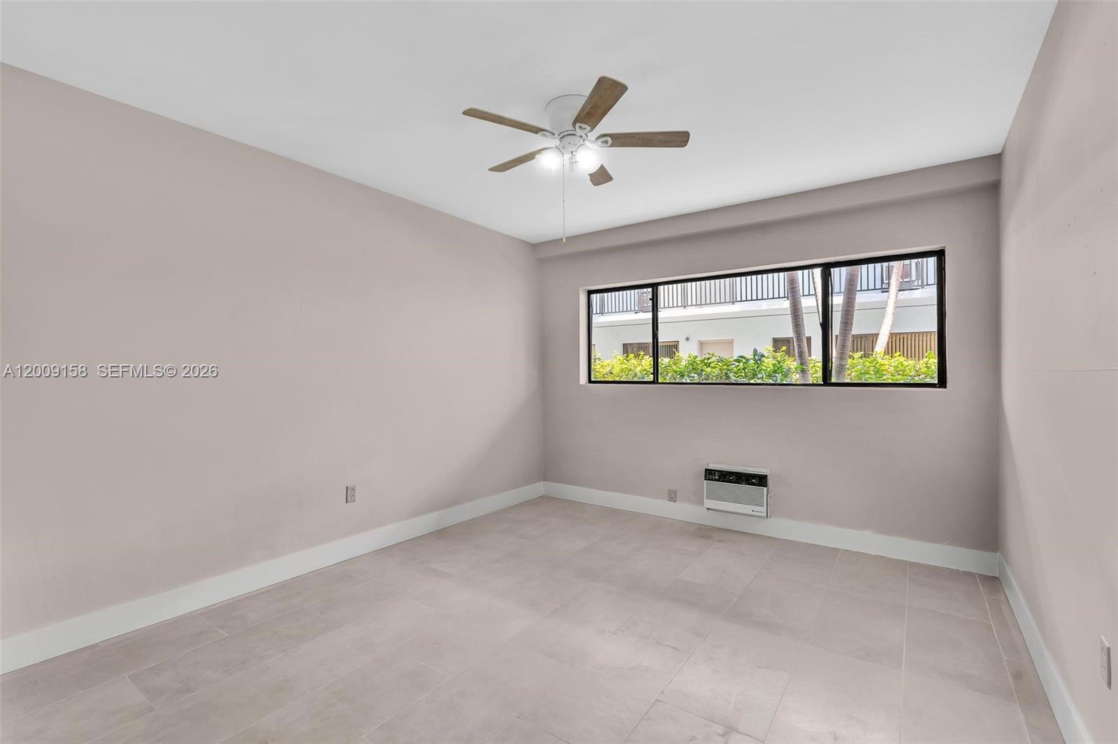 1165 Marseille Dr 9 Property Photo 24