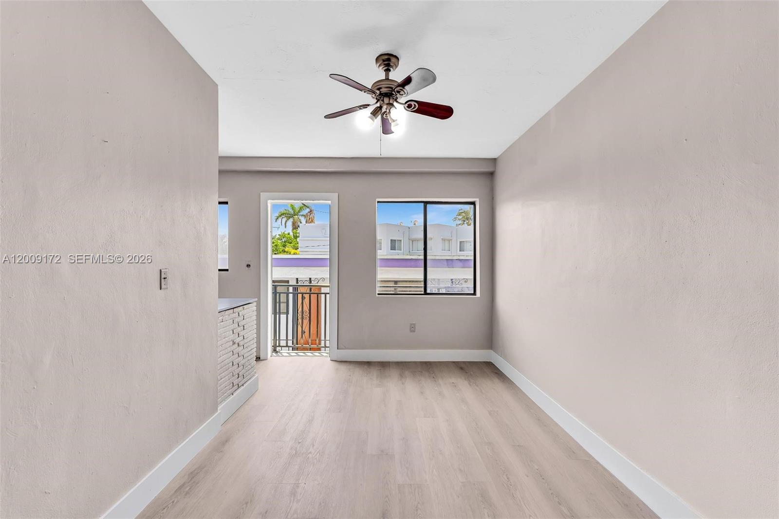 1165 Marseille Dr 19 Property Photo 17
