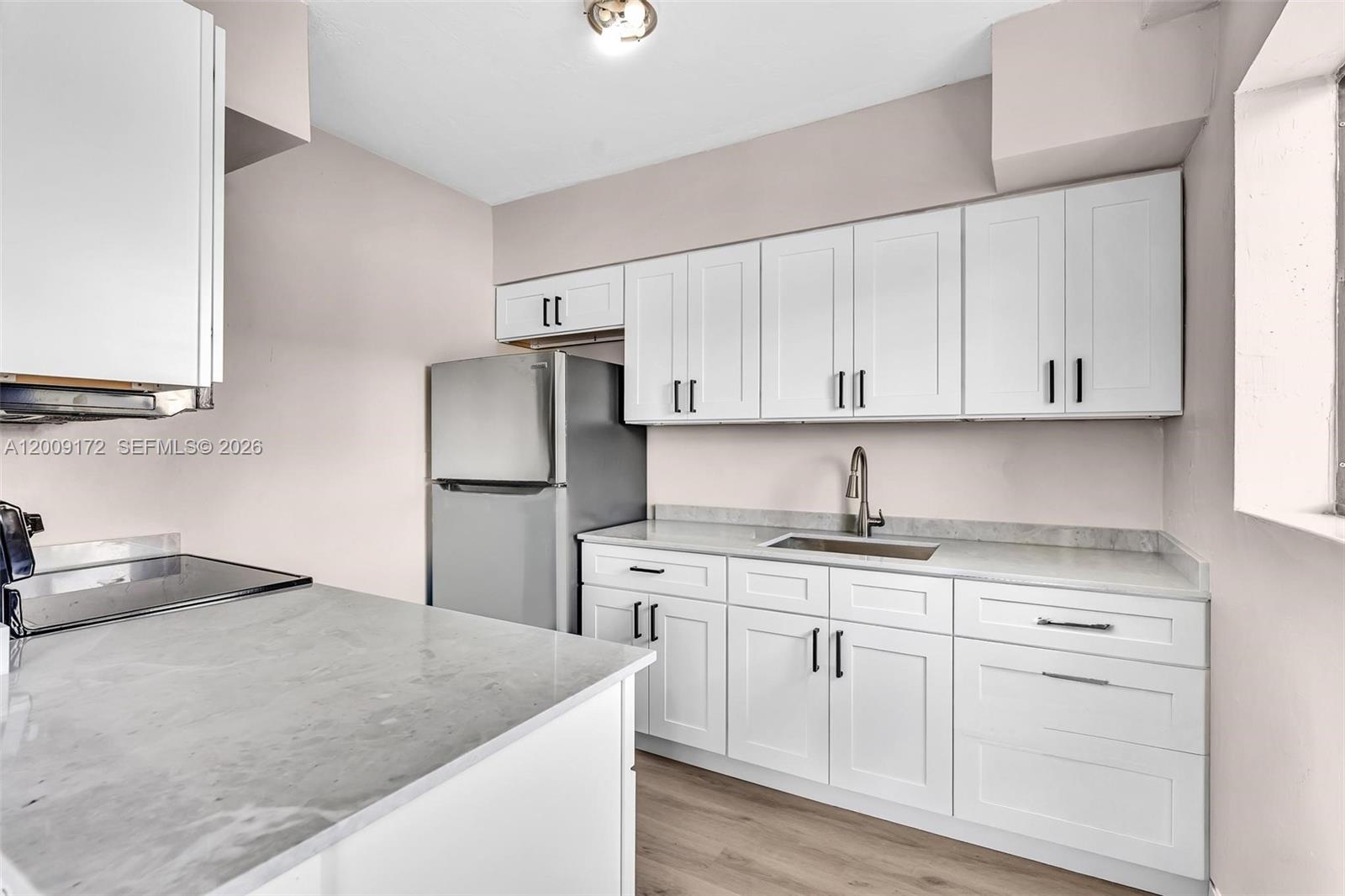 1165 Marseille Dr 19 Property Photo 21