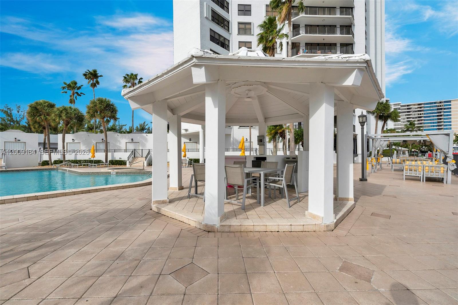 300 Three Islands Blvd 305 Property Photo 17