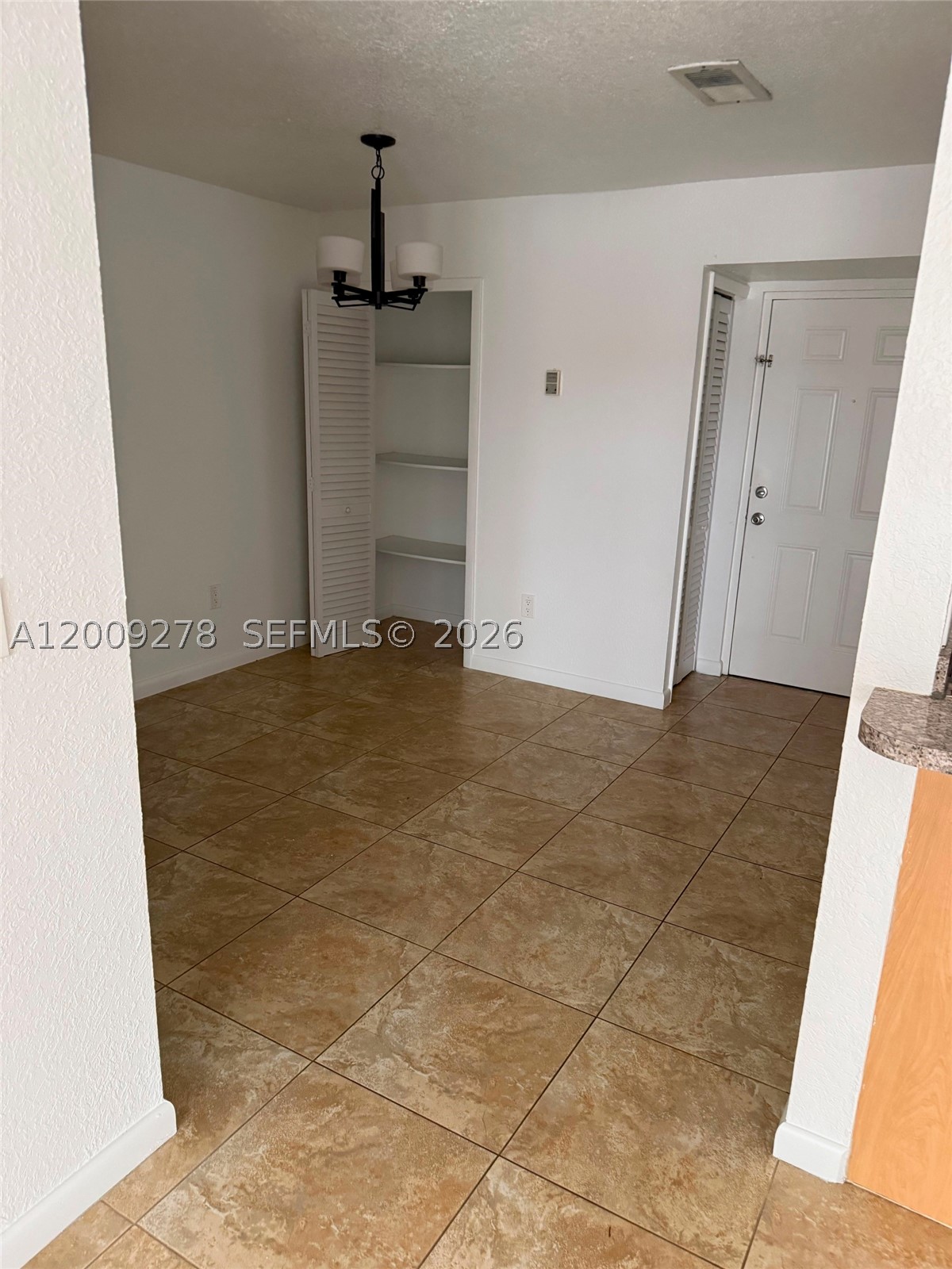 8425 Nw 8th St 306 Property Photo 7