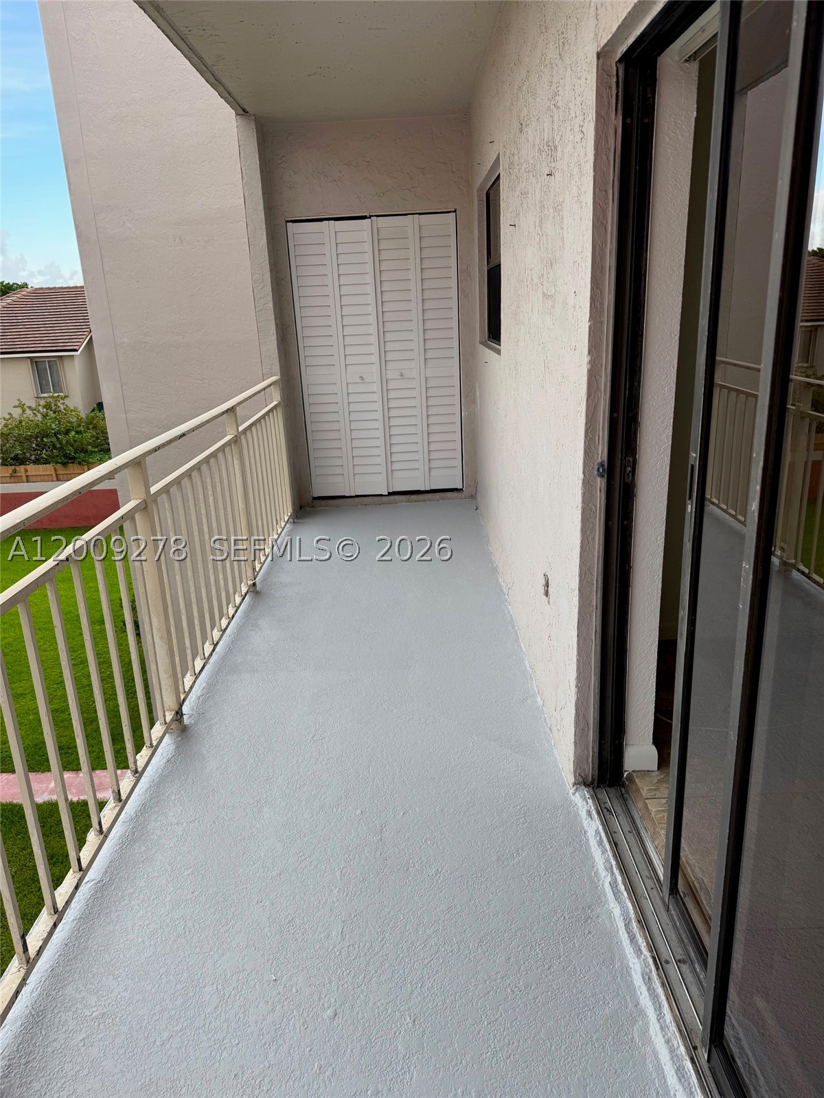 8425 Nw 8th St 306 Property Photo 23