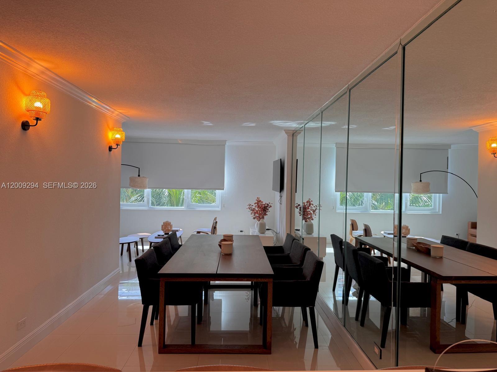 2301 Collins Ave 427 Property Photo 13