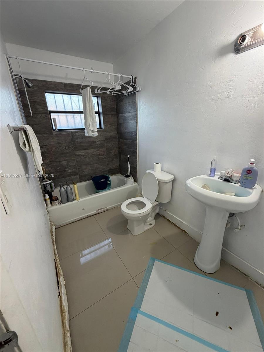 6741 Nw 6th Ct Property Photo 18