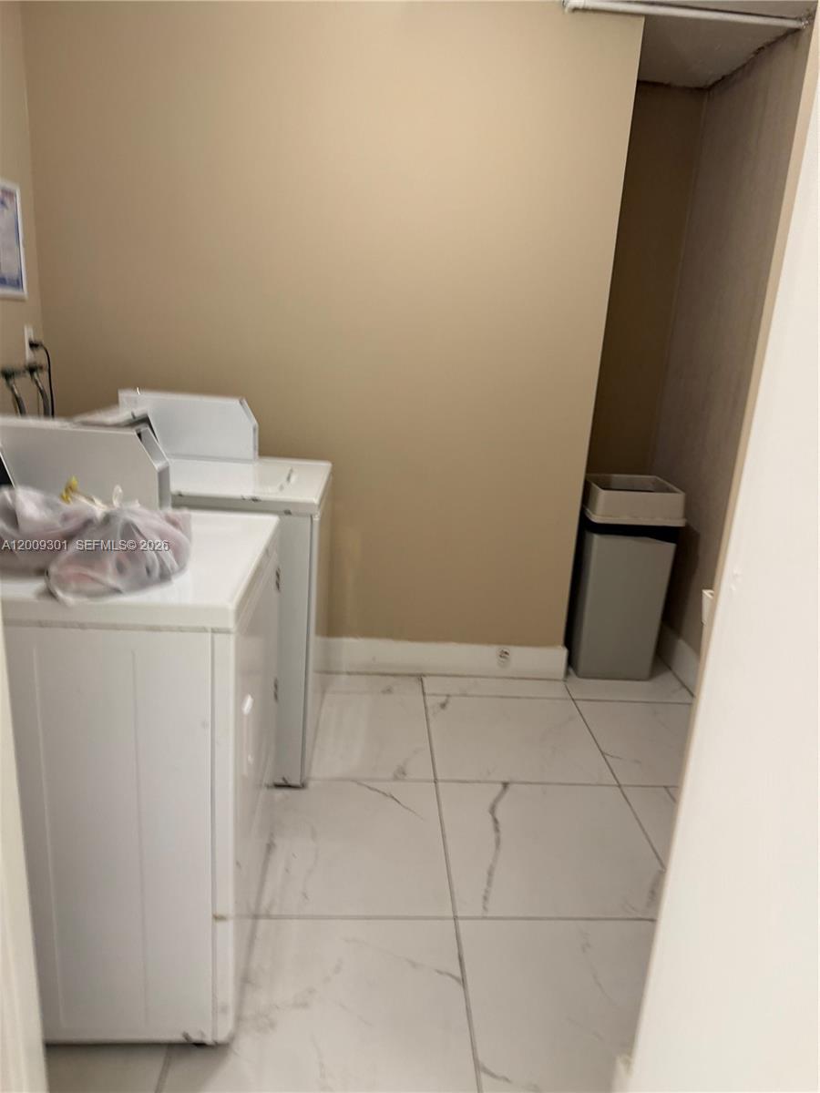 200 178th Dr 612 Property Photo 10