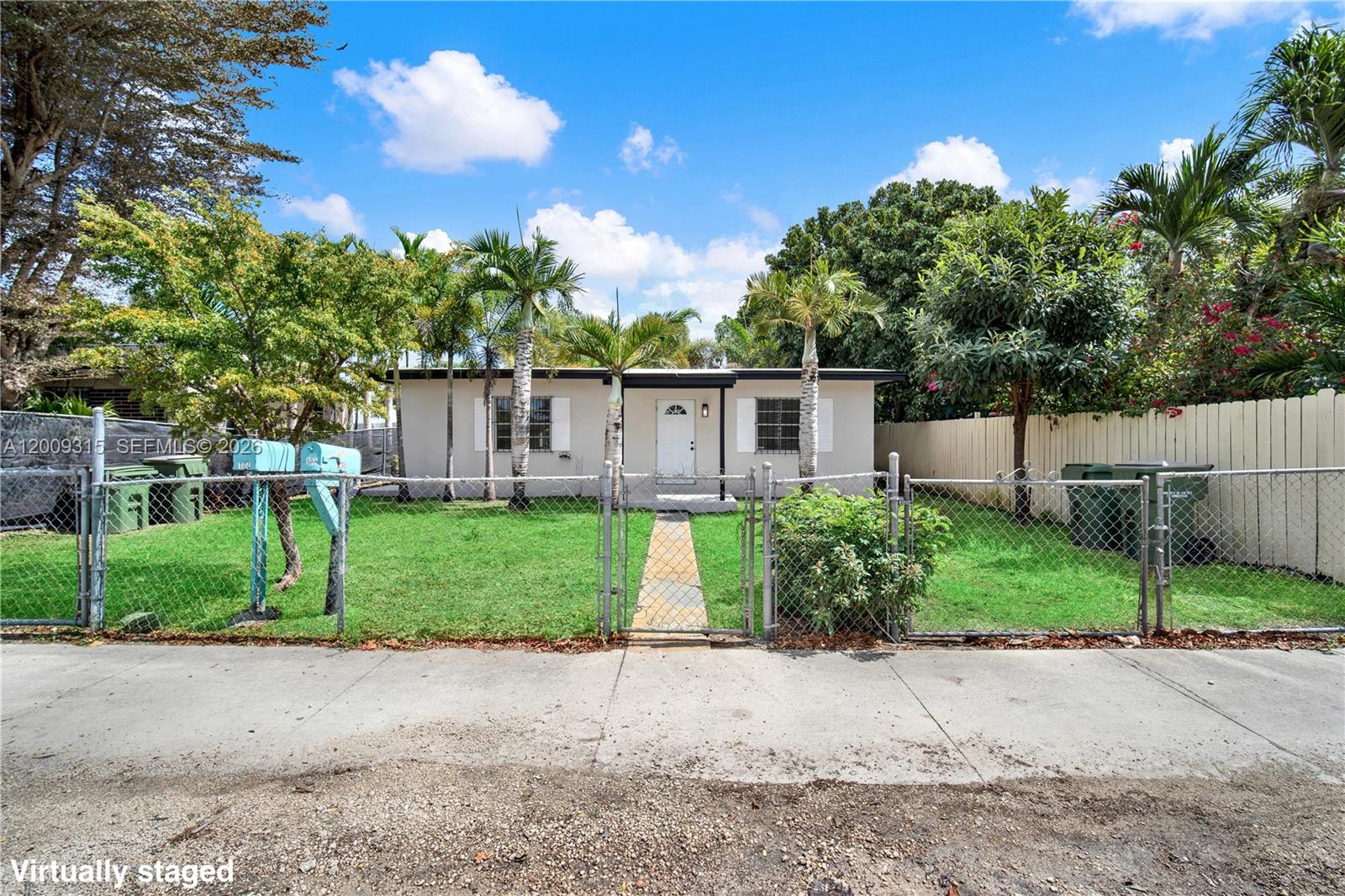 105 Nw 7th Ave A Property Photo 6