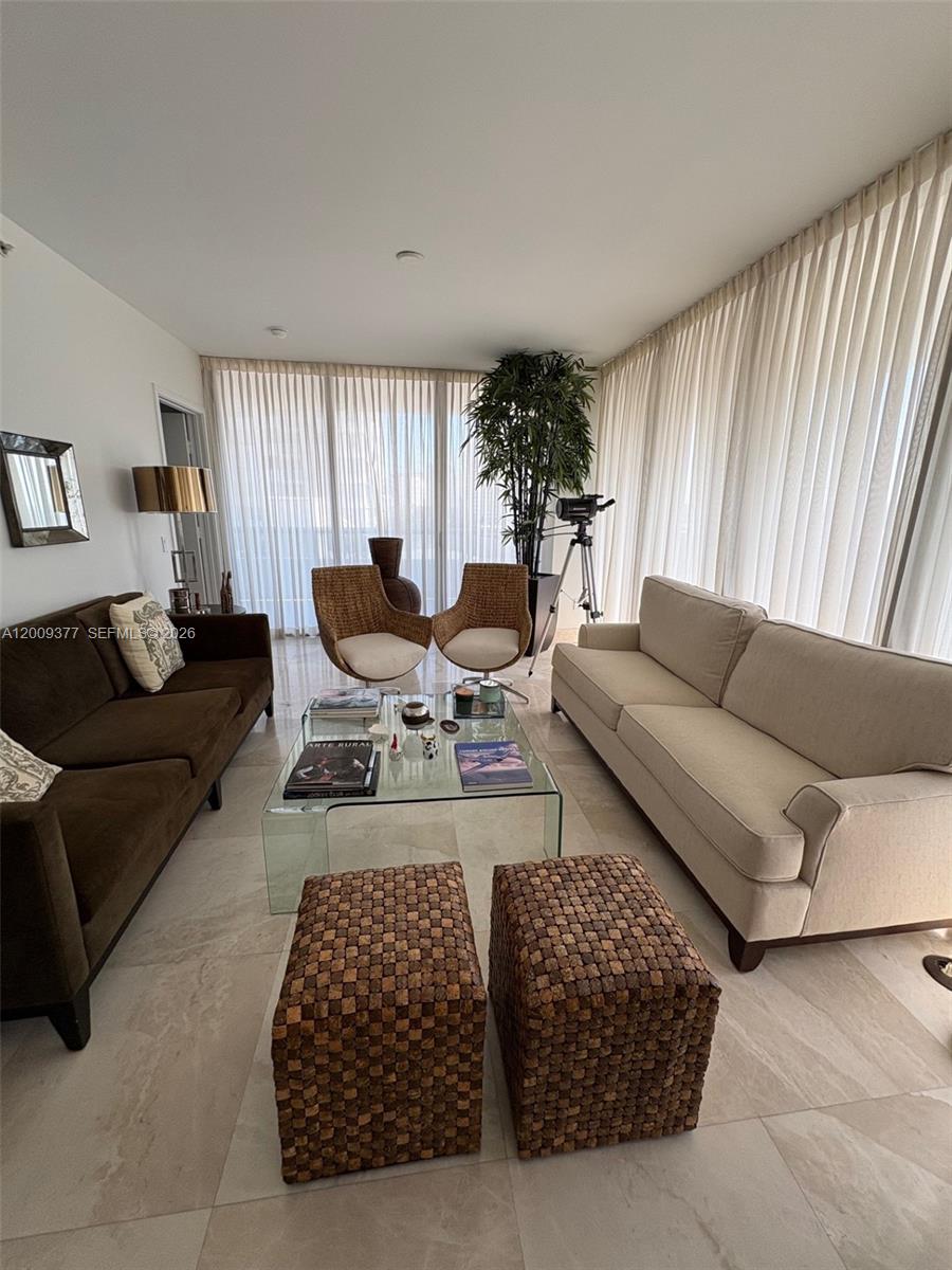 5875 Collins Ave 708 Property Photo 5