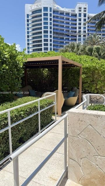 5875 Collins Ave 708 Property Photo 23