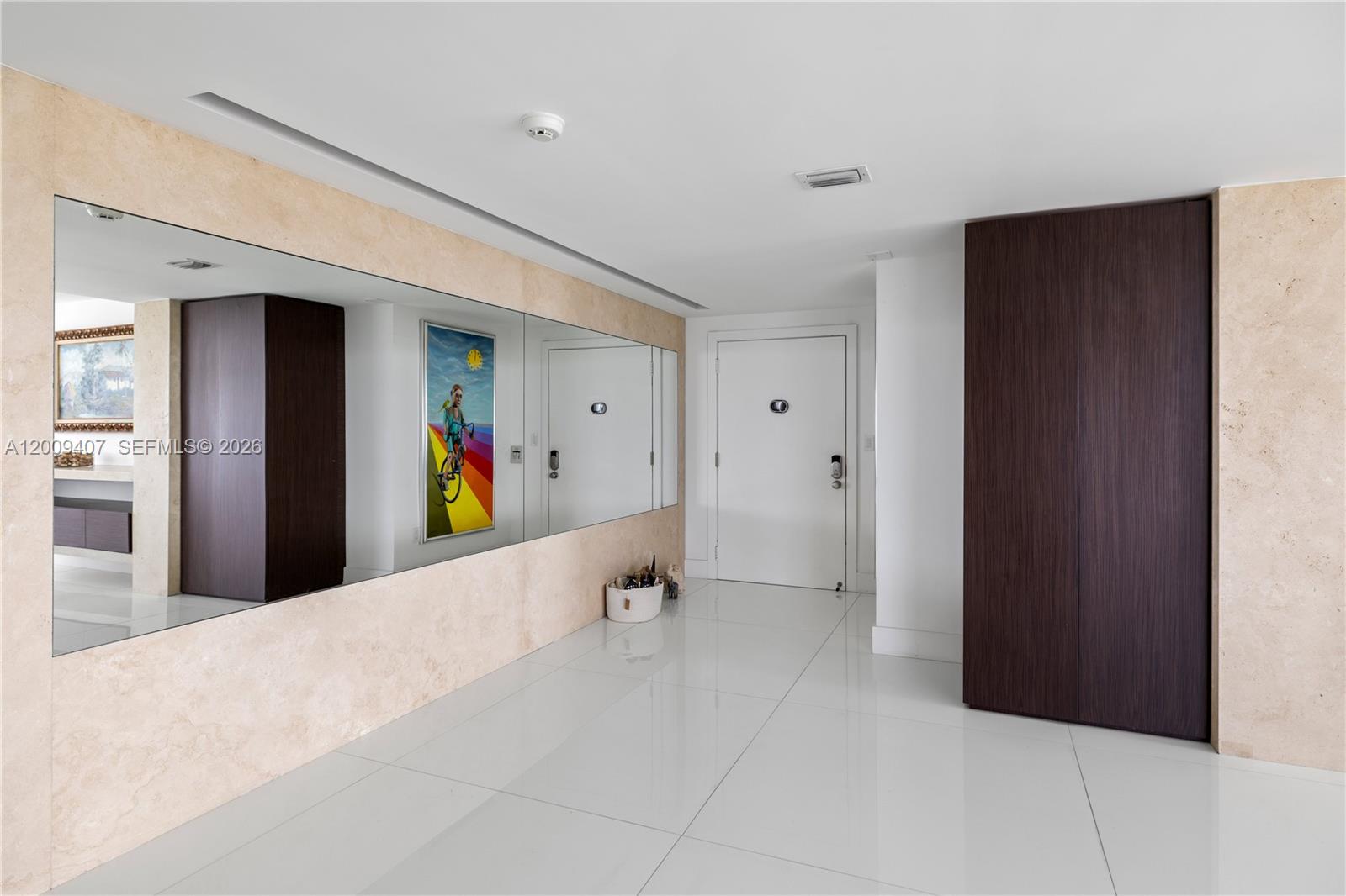10155 Collins Ave 1210 Property Photo 10
