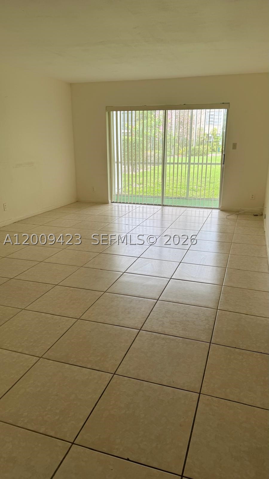 3774 Inverrary Blvd 105p Property Photo 3