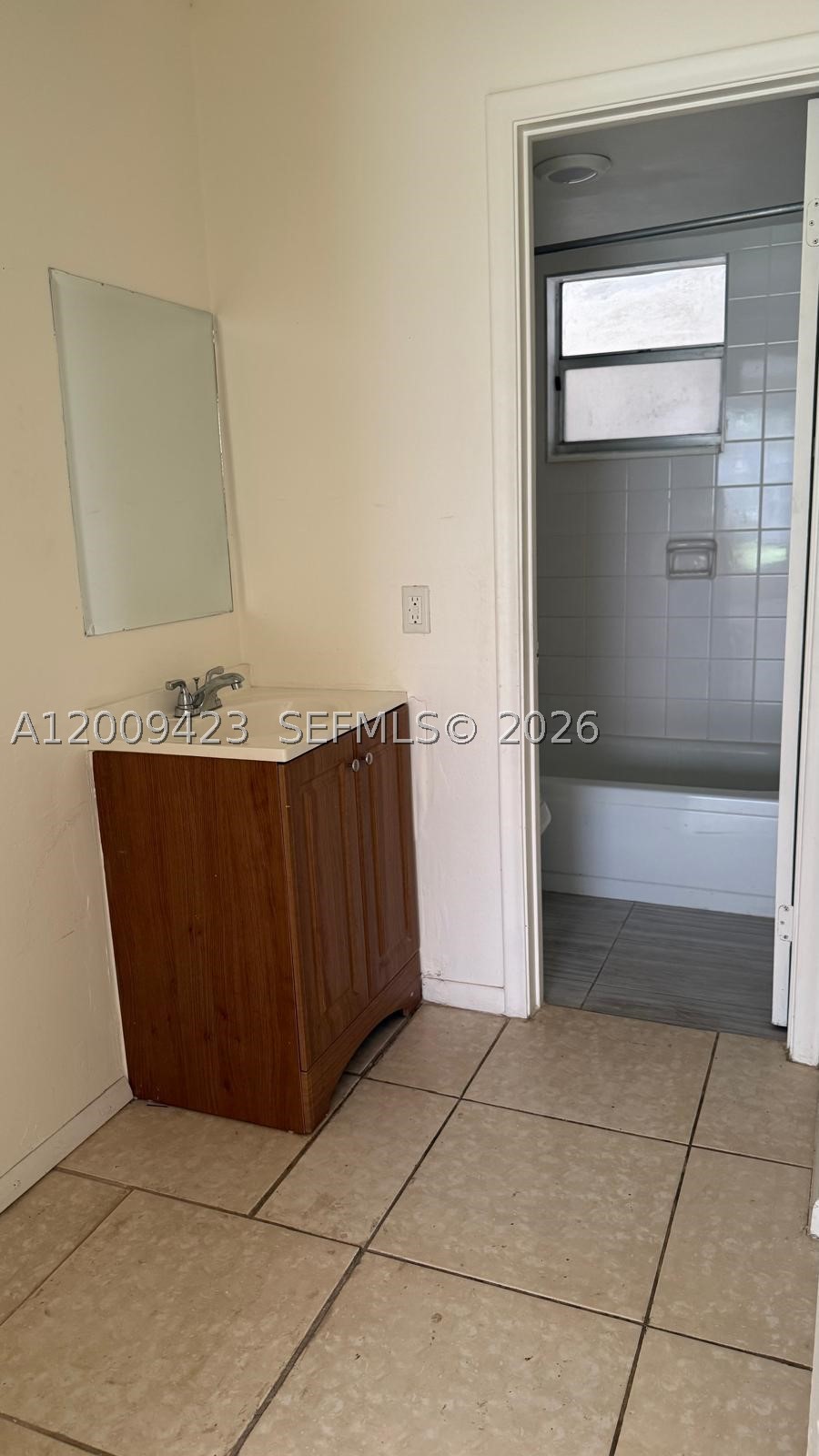 3774 Inverrary Blvd 105p Property Photo 9
