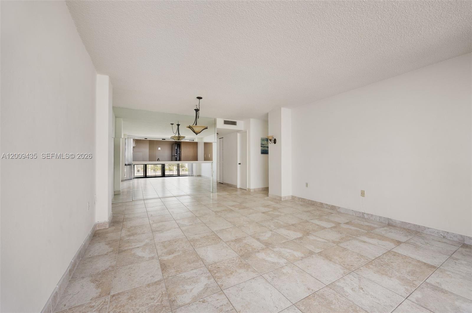 600 Ne 36th St 1109 Property Photo 6
