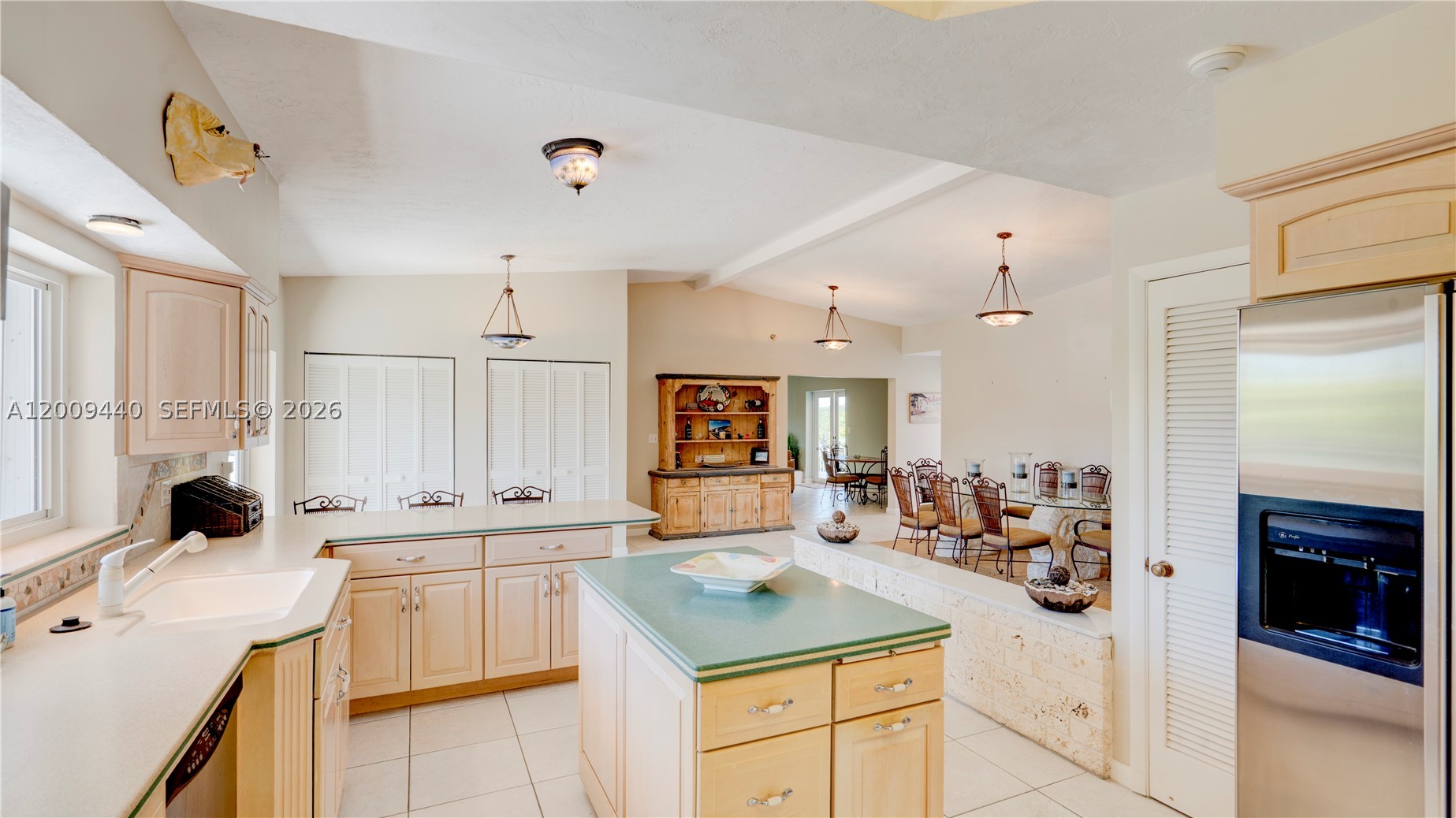 1101 Mastic Street Property Photo 39