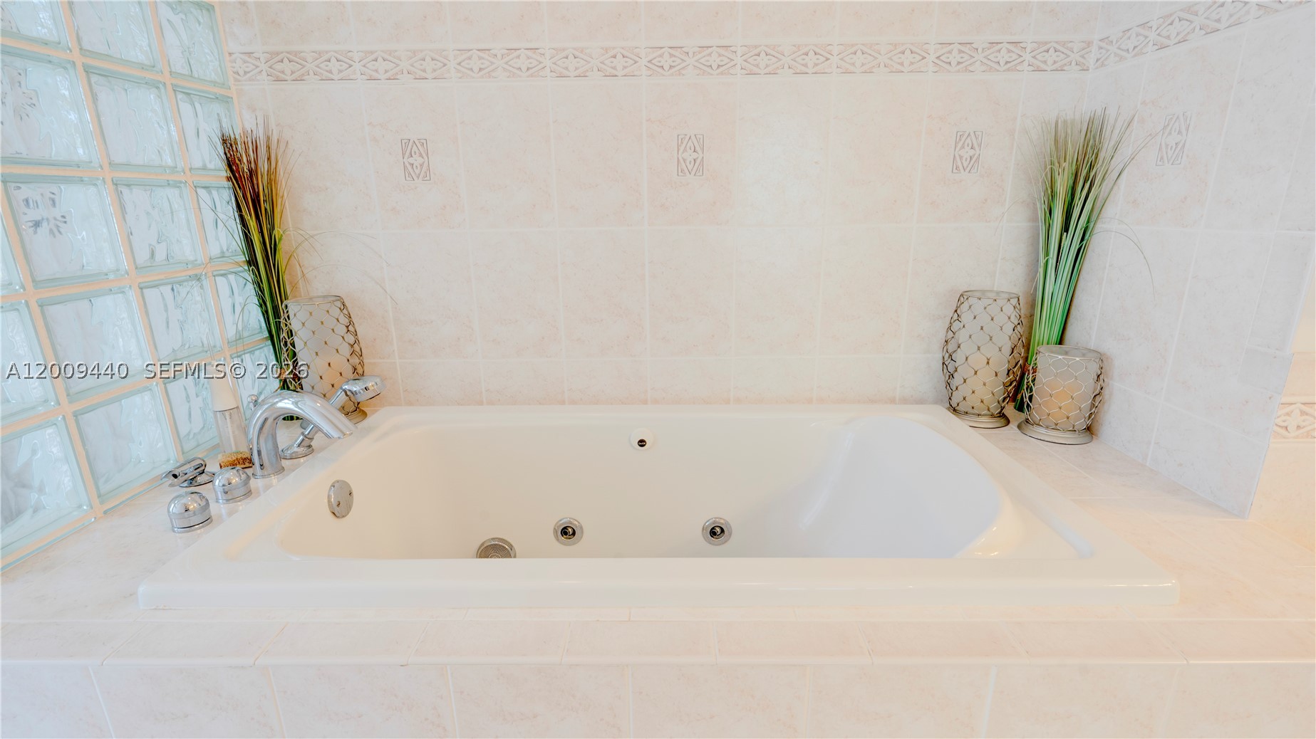 1101 Mastic Street Property Photo 90