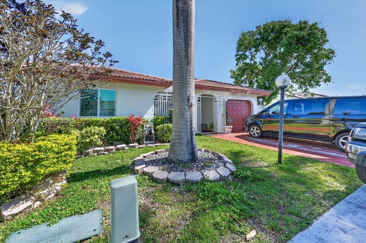 14313 Sw 100th Ln Property Photo 1