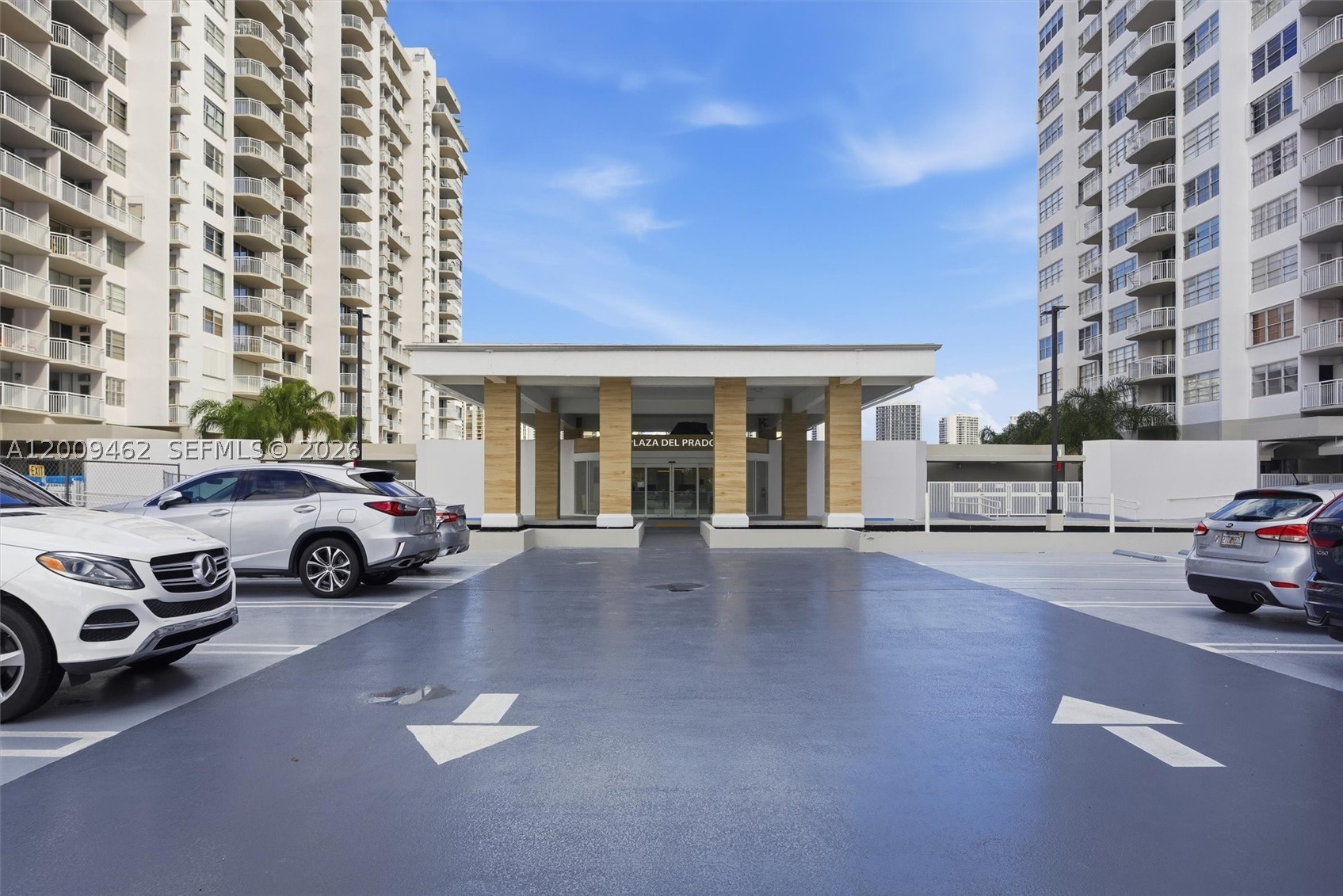 18071 Biscayne Blvd 802 Property Photo 24