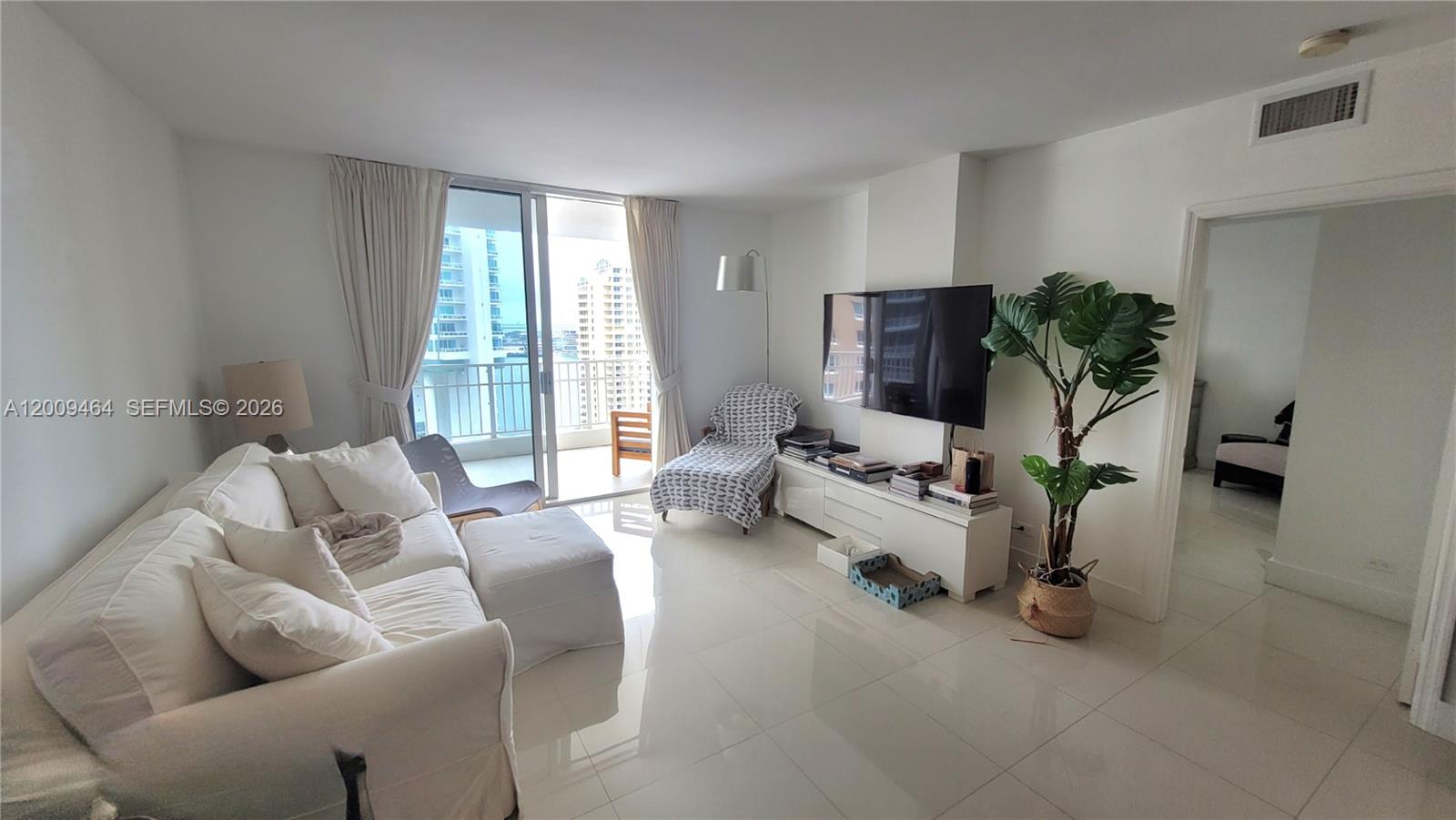 701 Brickell Key Blvd 2306 Property Photo 5