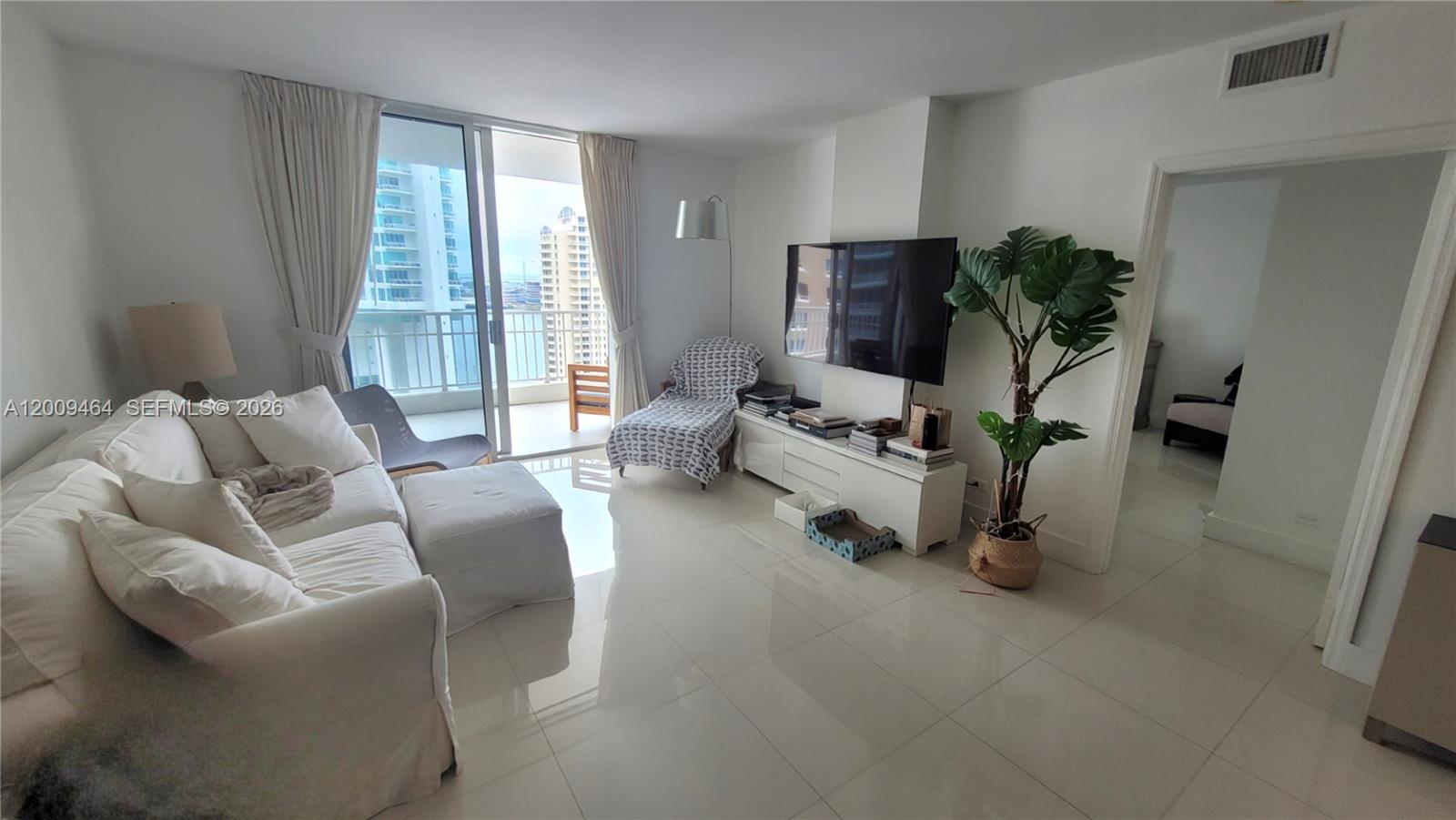 701 Brickell Key Blvd 2306 Property Photo 6