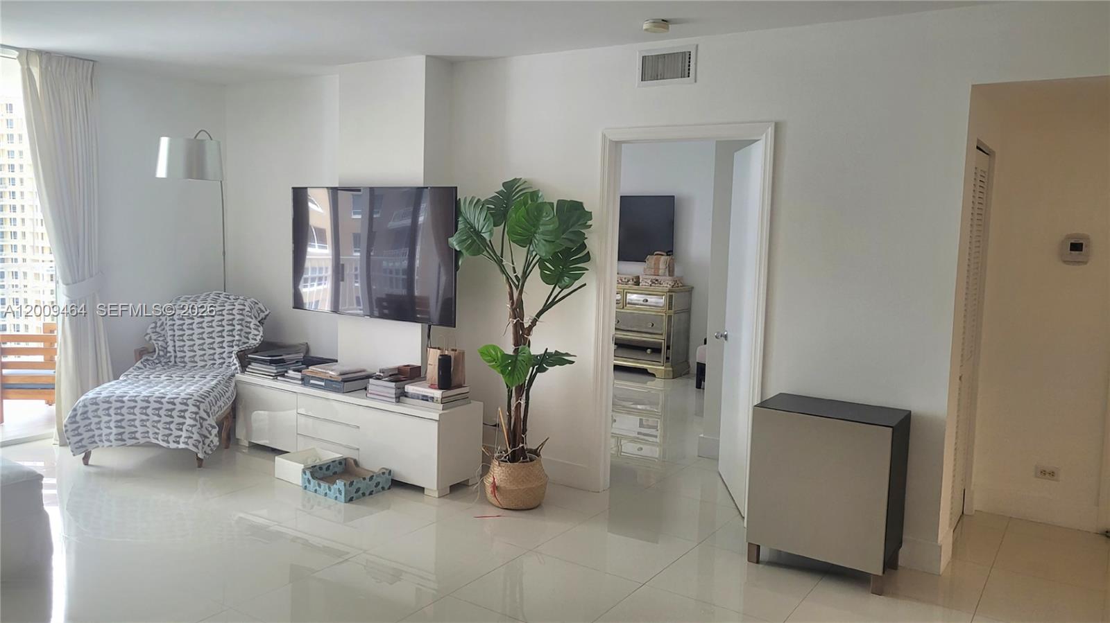 701 Brickell Key Blvd 2306 Property Photo 10