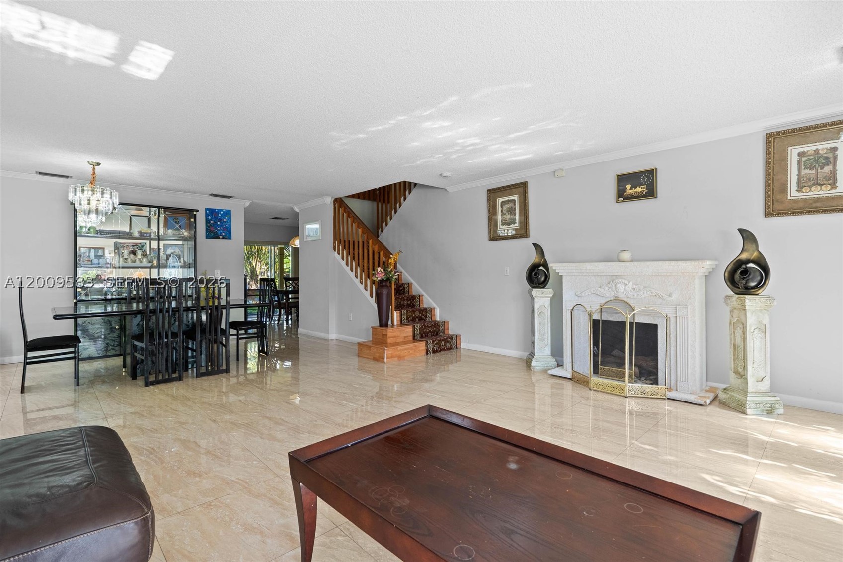 1001 Sw 100th Ter Property Photo 1