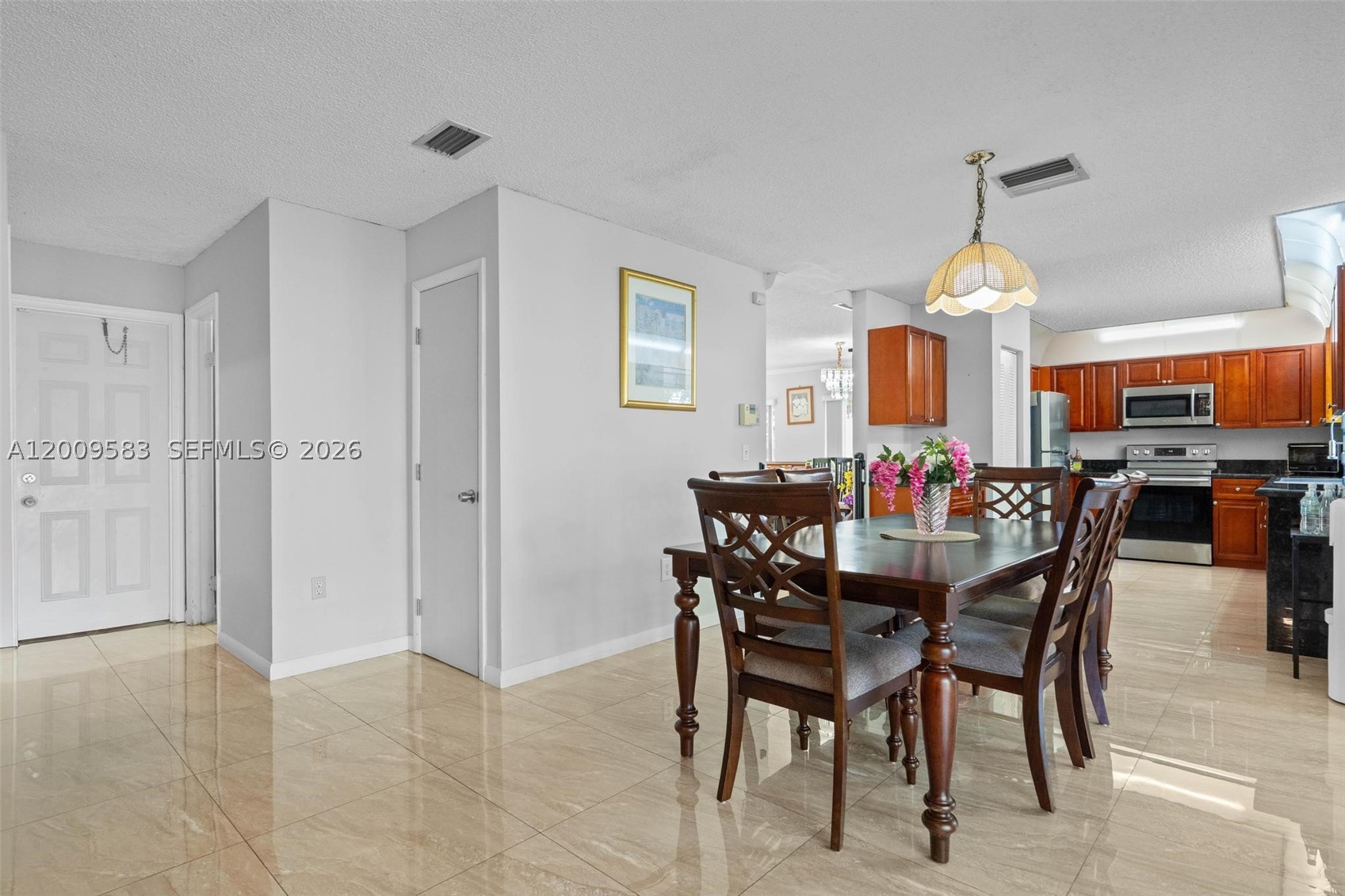 1001 Sw 100th Ter Property Photo 19