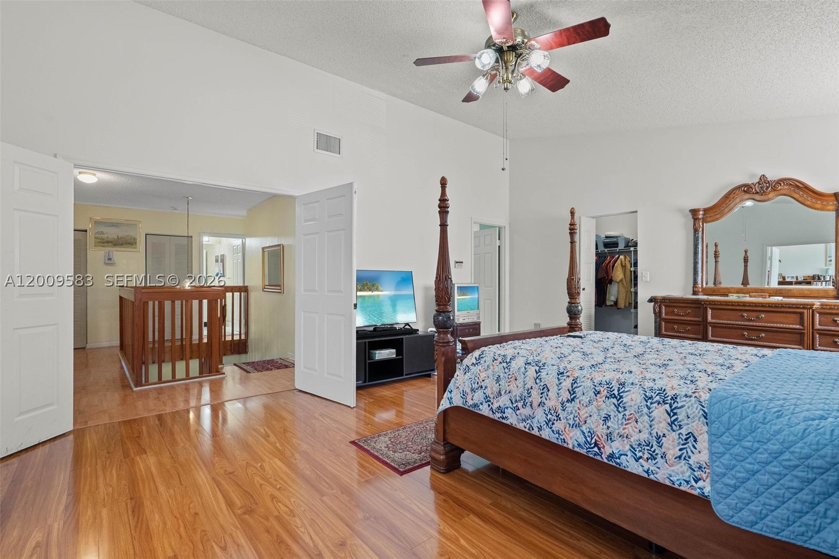1001 Sw 100th Ter Property Photo 27
