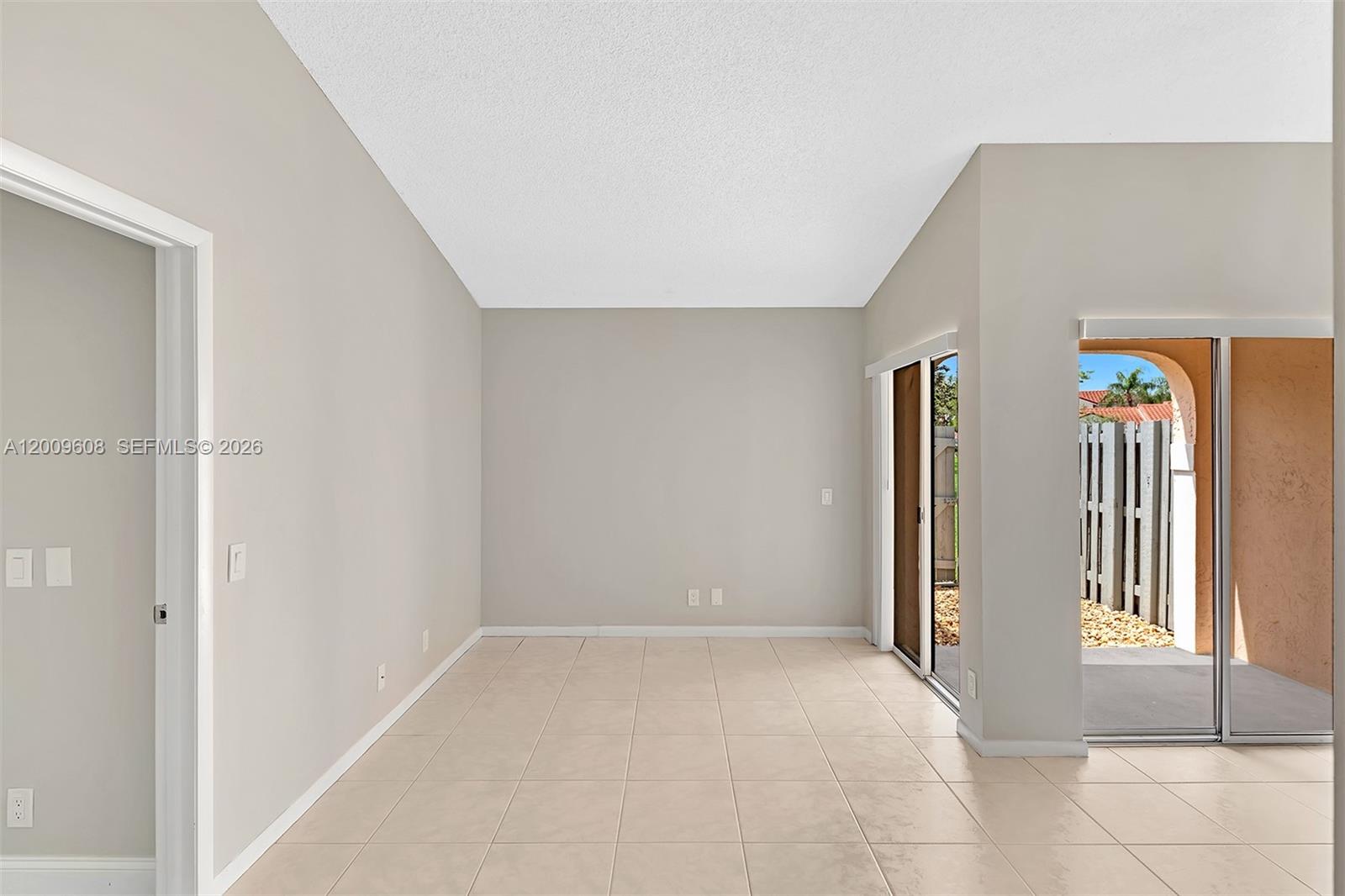 1439 Springside Dr 1439 Property Photo 13