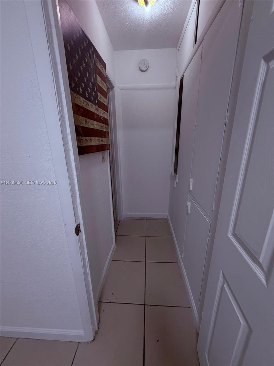 590 Nw 46th St 2 Property Photo 6