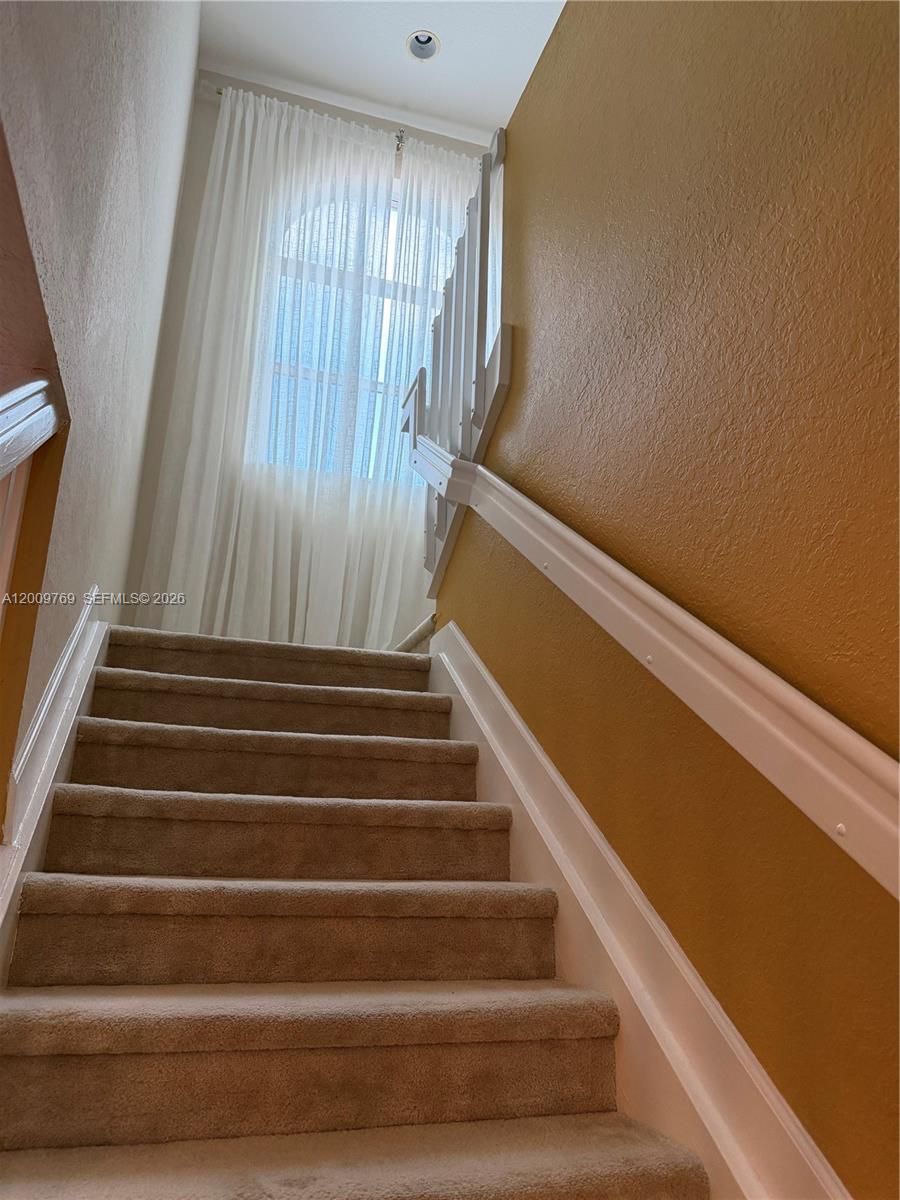 3955 Ne 13th Dr Property Photo 14