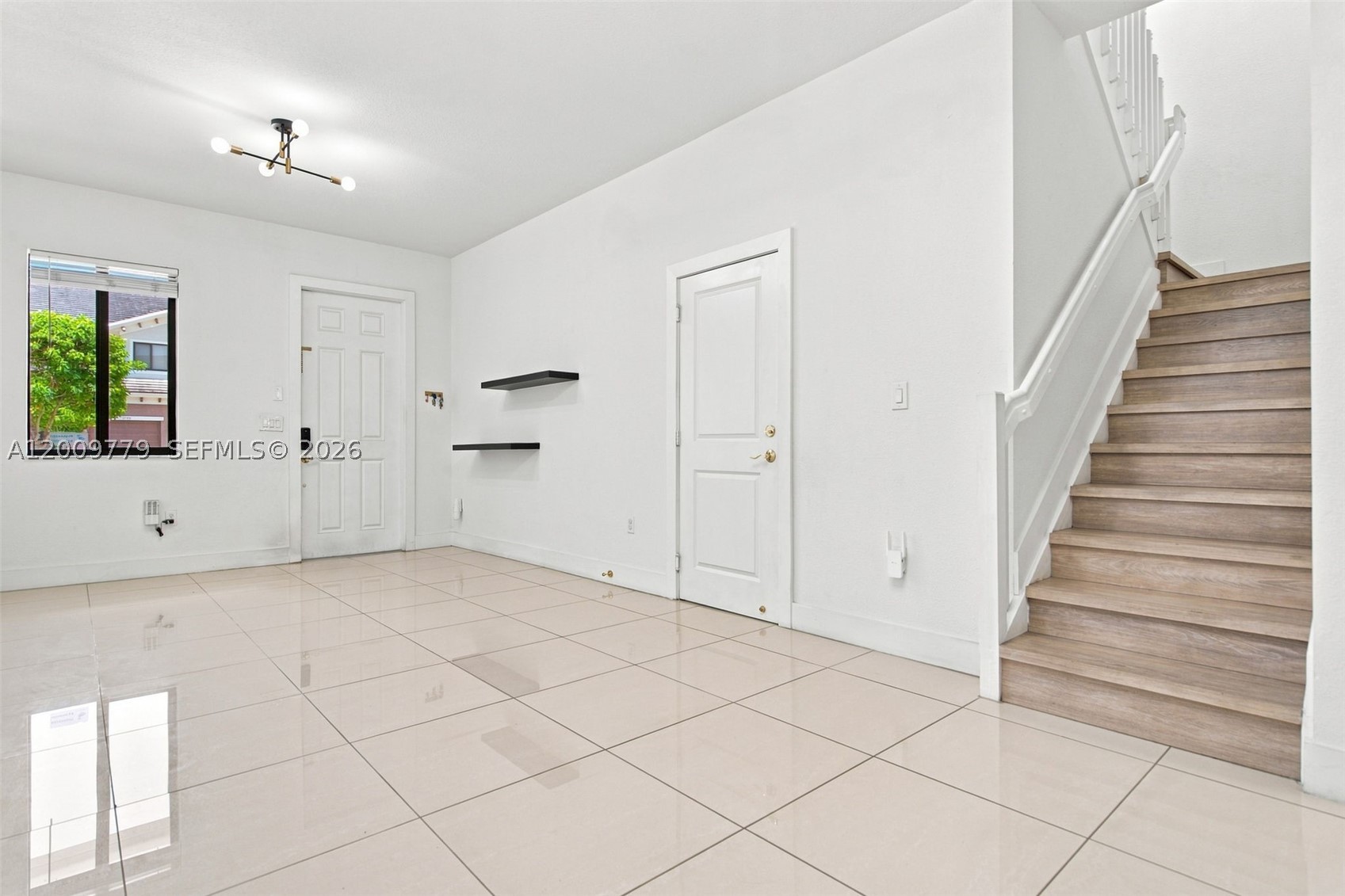 12748 SW 131st Ter Property Photo 1