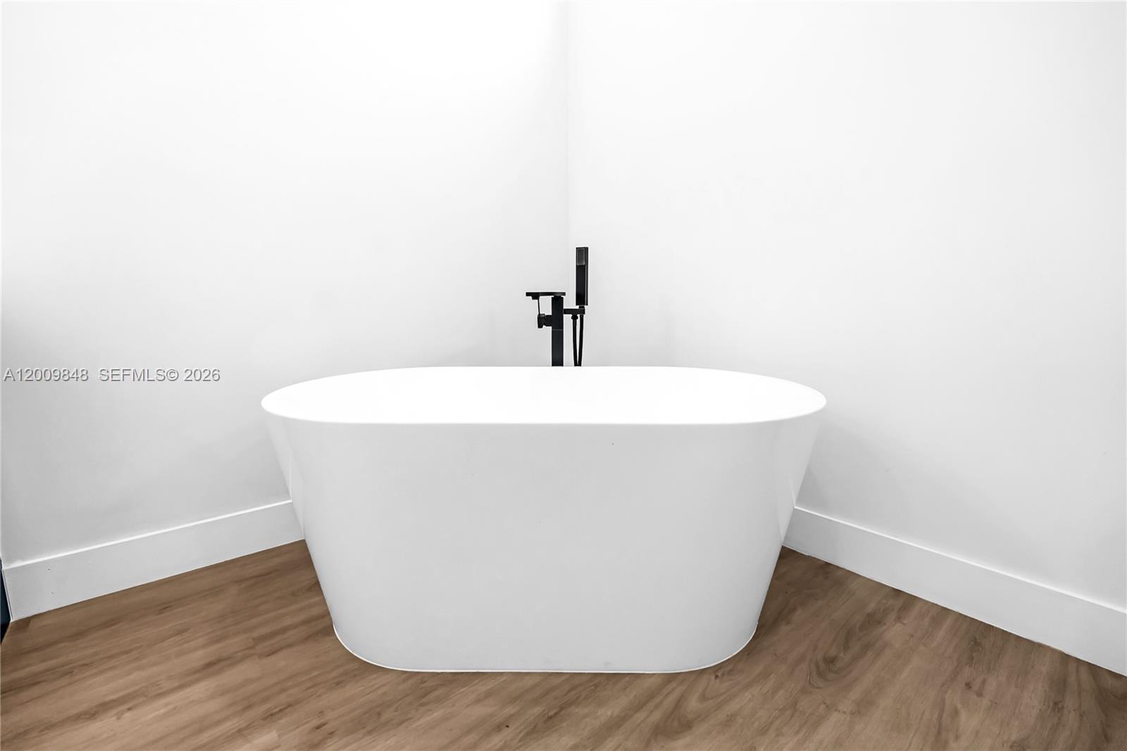 660 Zambria Property Photo 44
