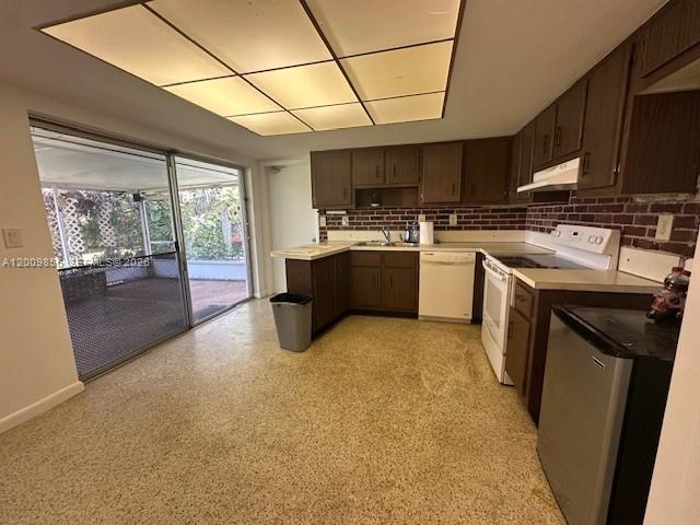 7814 Sw 146th Ct Property Photo 6