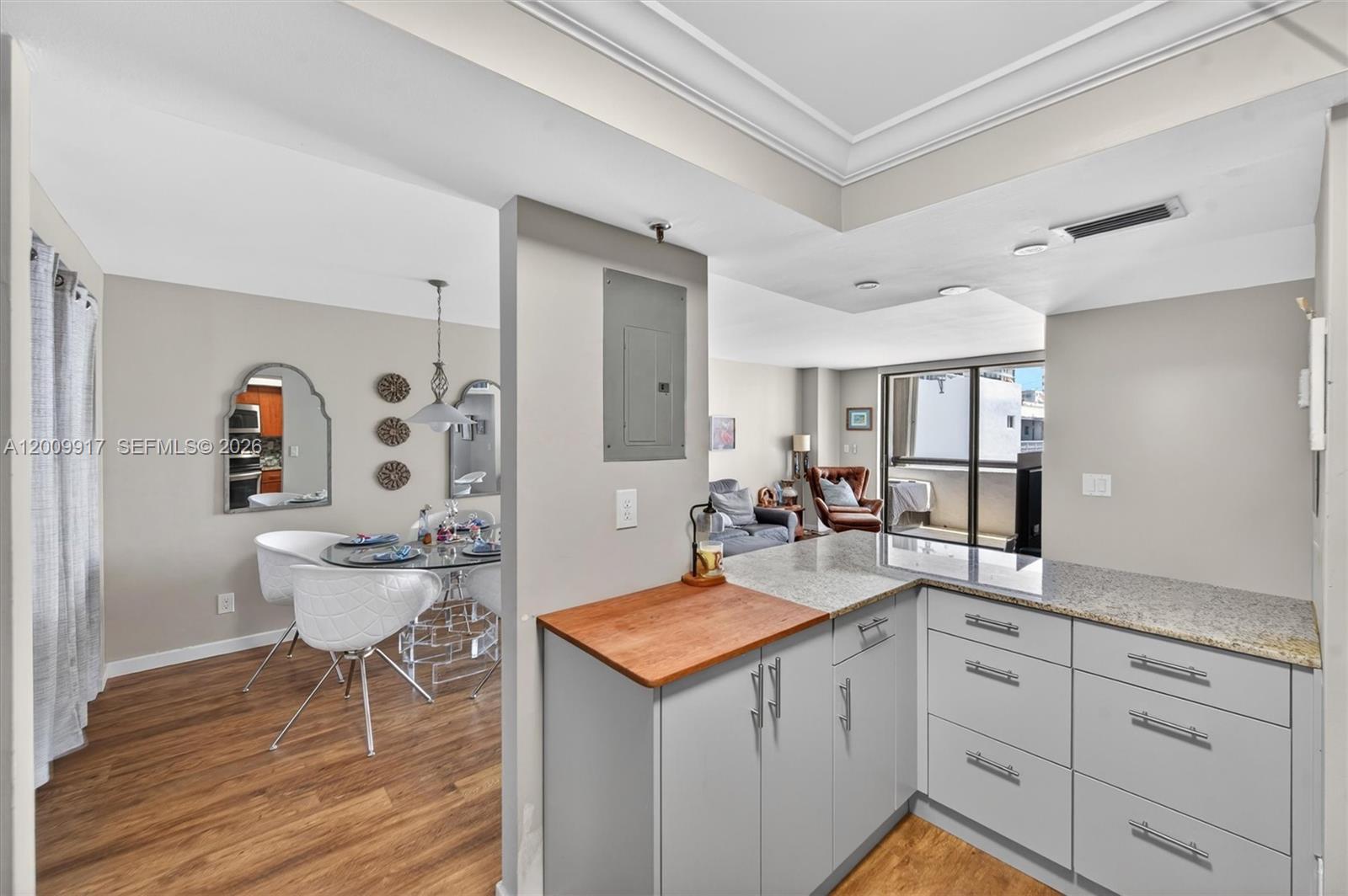 1775 Washington Ave 7b Property Photo 3